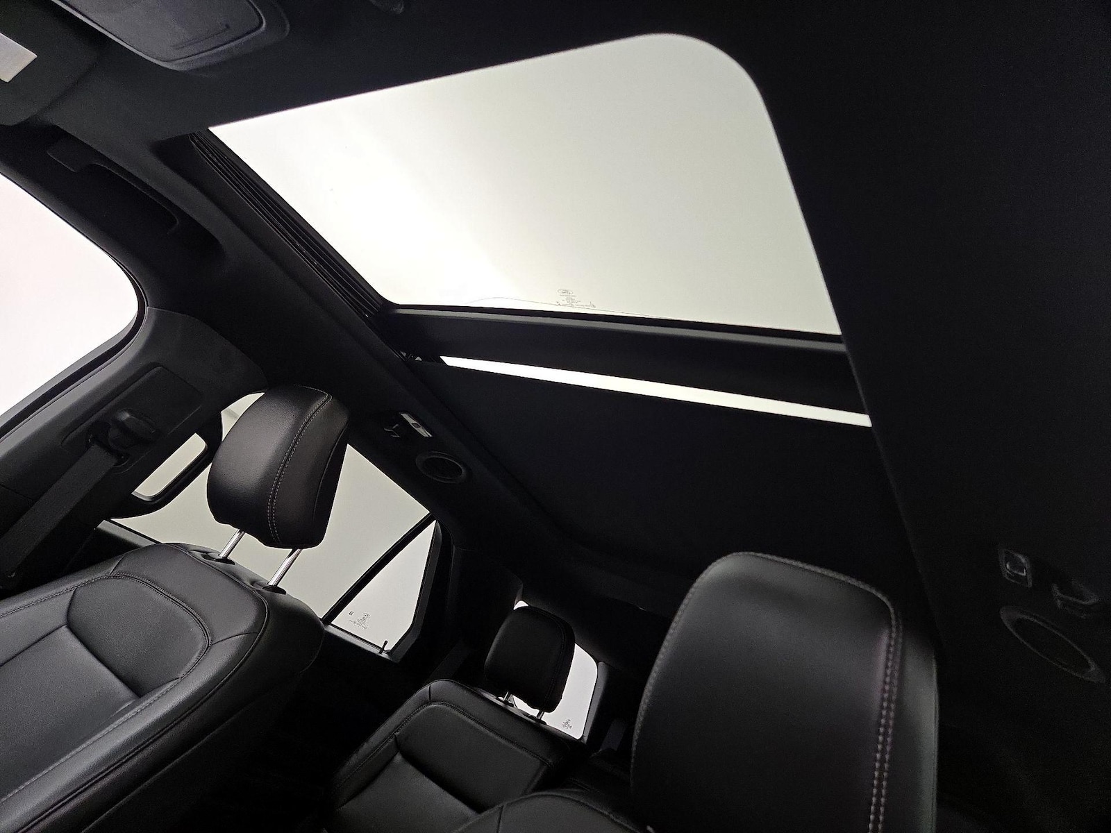 2020 Ford Explorer XLT - Photo 21