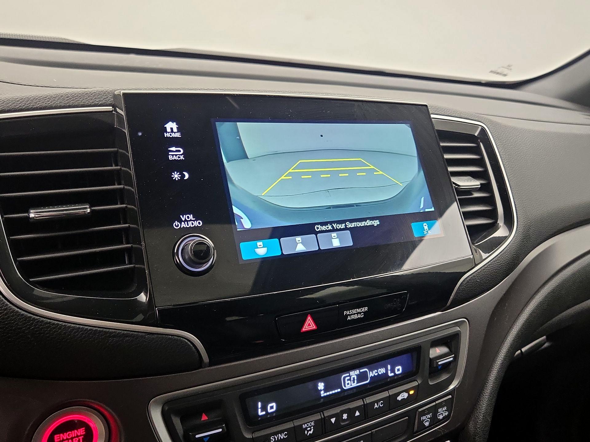 Thumbnail: 2019 Honda Passport - 14