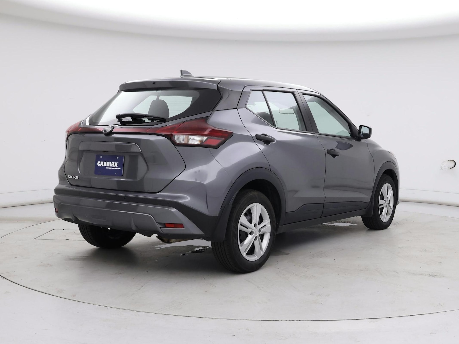 2024 Nissan Kicks S - Photo 9