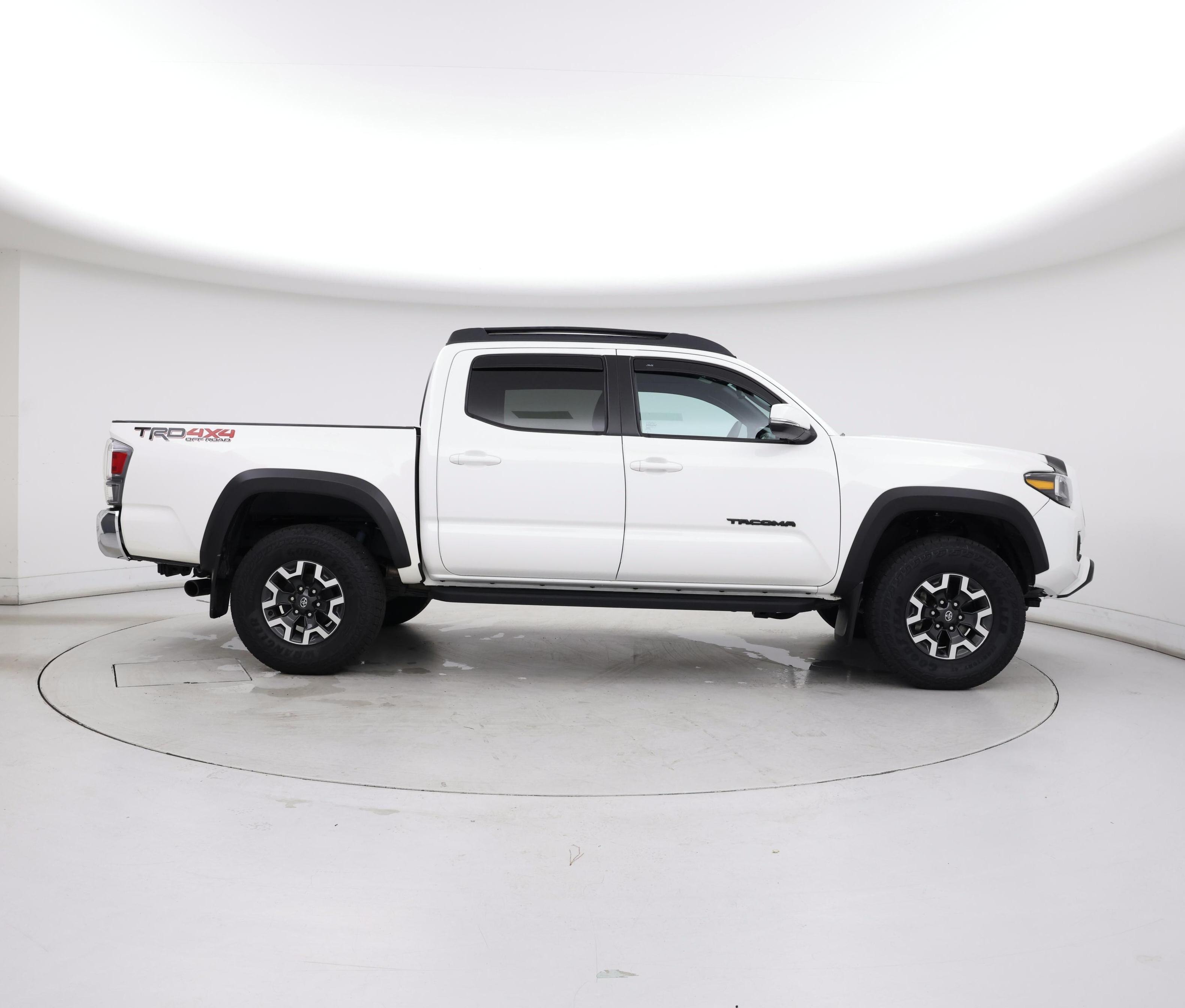 Thumbnail: 2023 Toyota Tacoma - 7