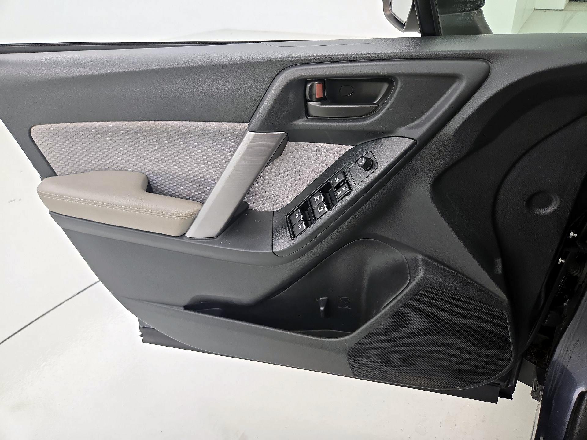 Thumbnail: 2018 Subaru Forester - 12