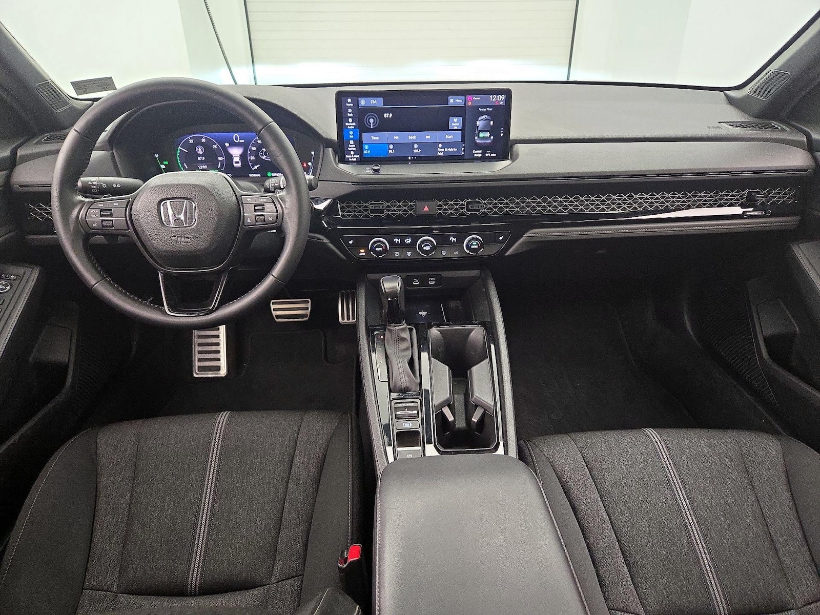 2025 Honda Accord Hybrid Sport - Photo 10
