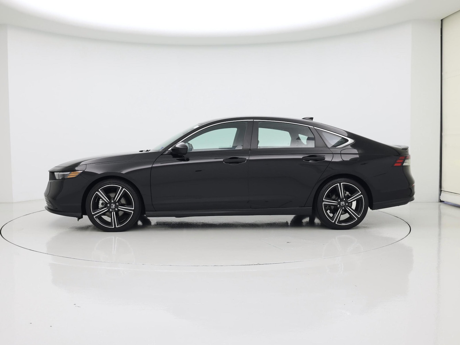 2025 Honda Accord Hybrid Sport - Photo 4