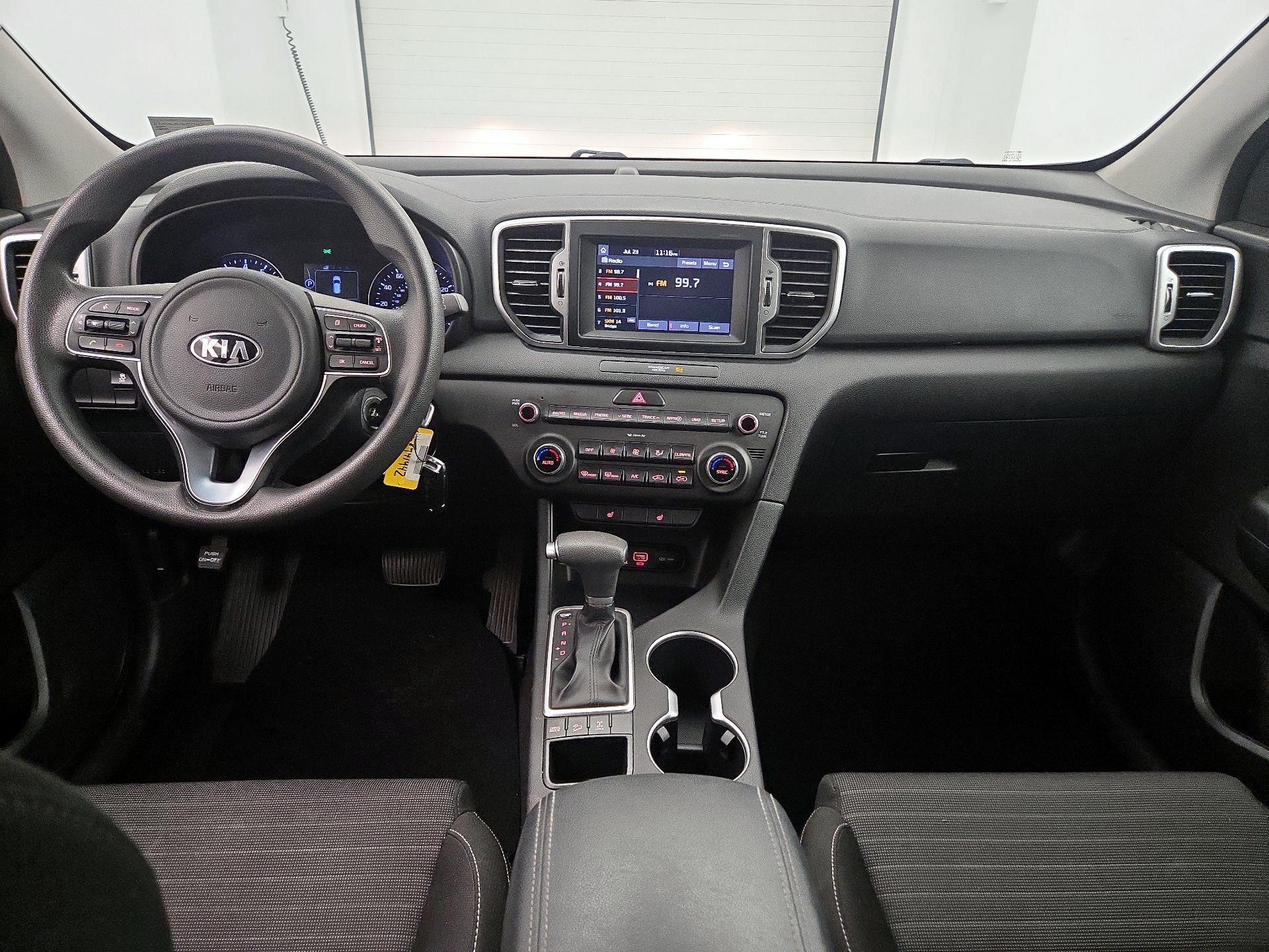 Thumbnail: 2019 Kia Sportage - 9