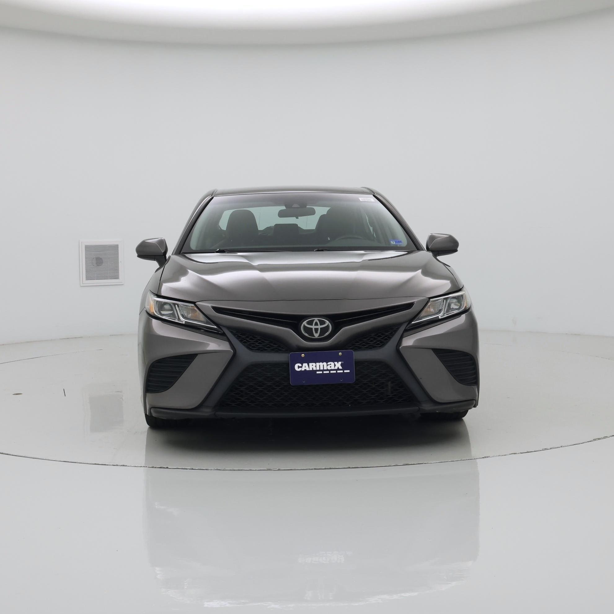 Thumbnail: 2020 Toyota Camry - 5