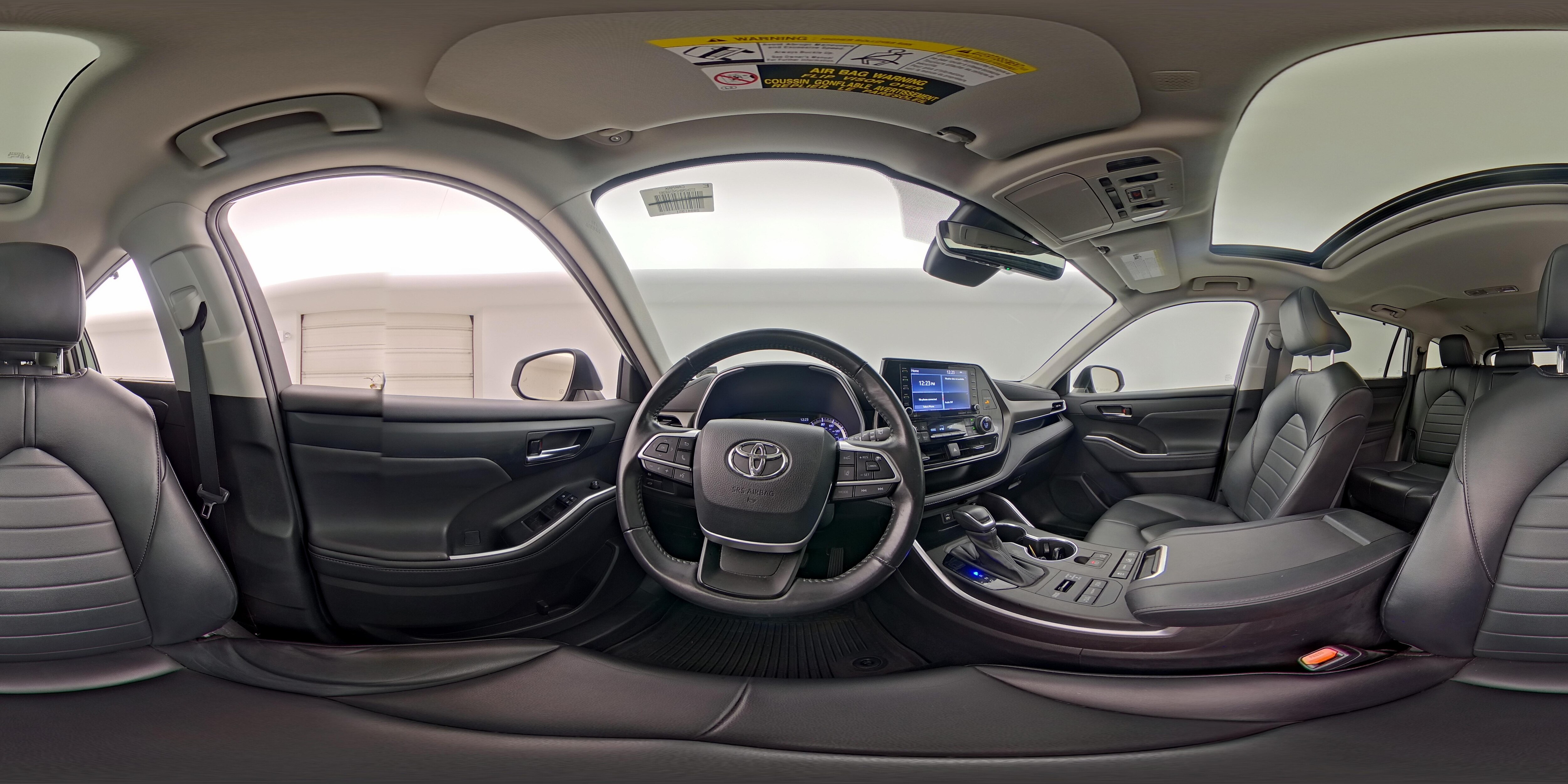 2022 Toyota Highlander XLE - Photo 29