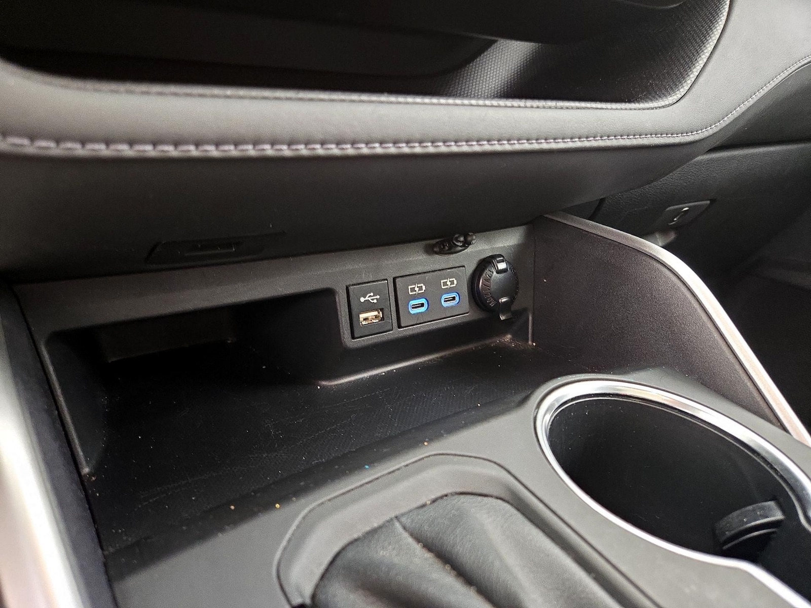 2022 Toyota Highlander XLE - Photo 20