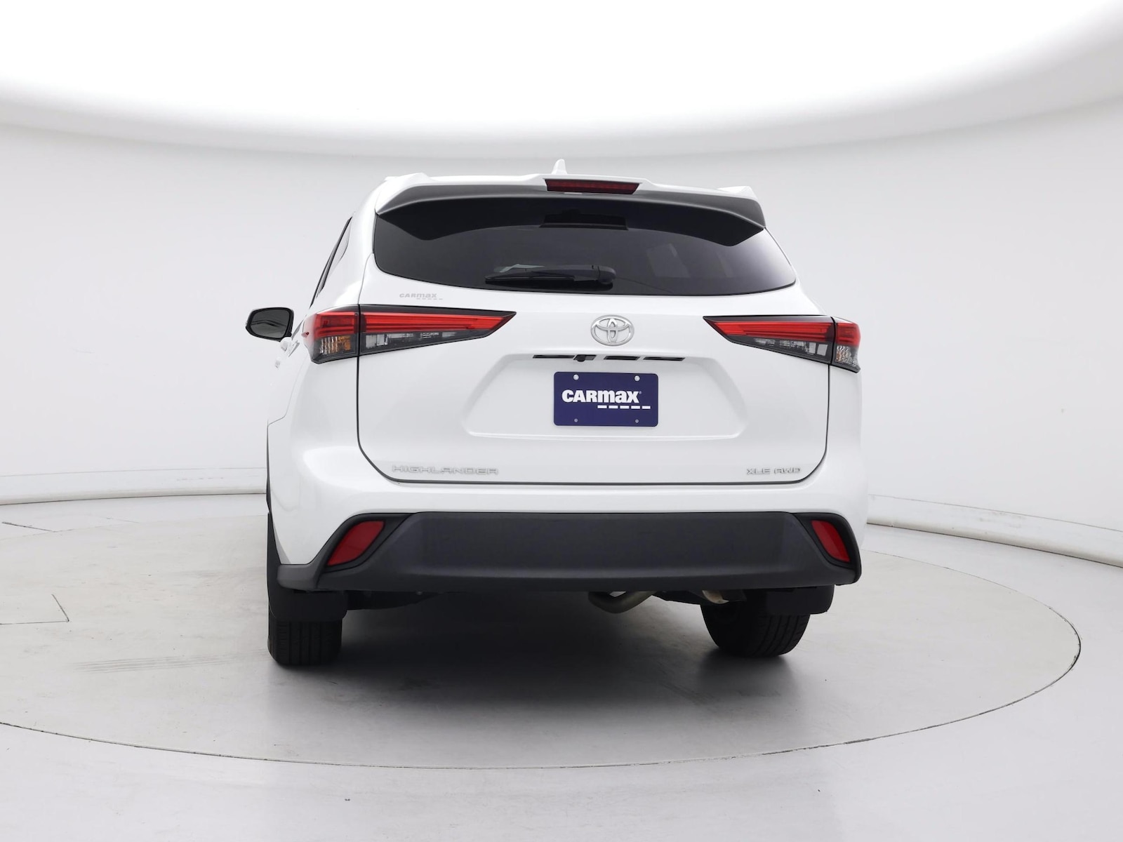 2022 Toyota Highlander XLE - Photo 7