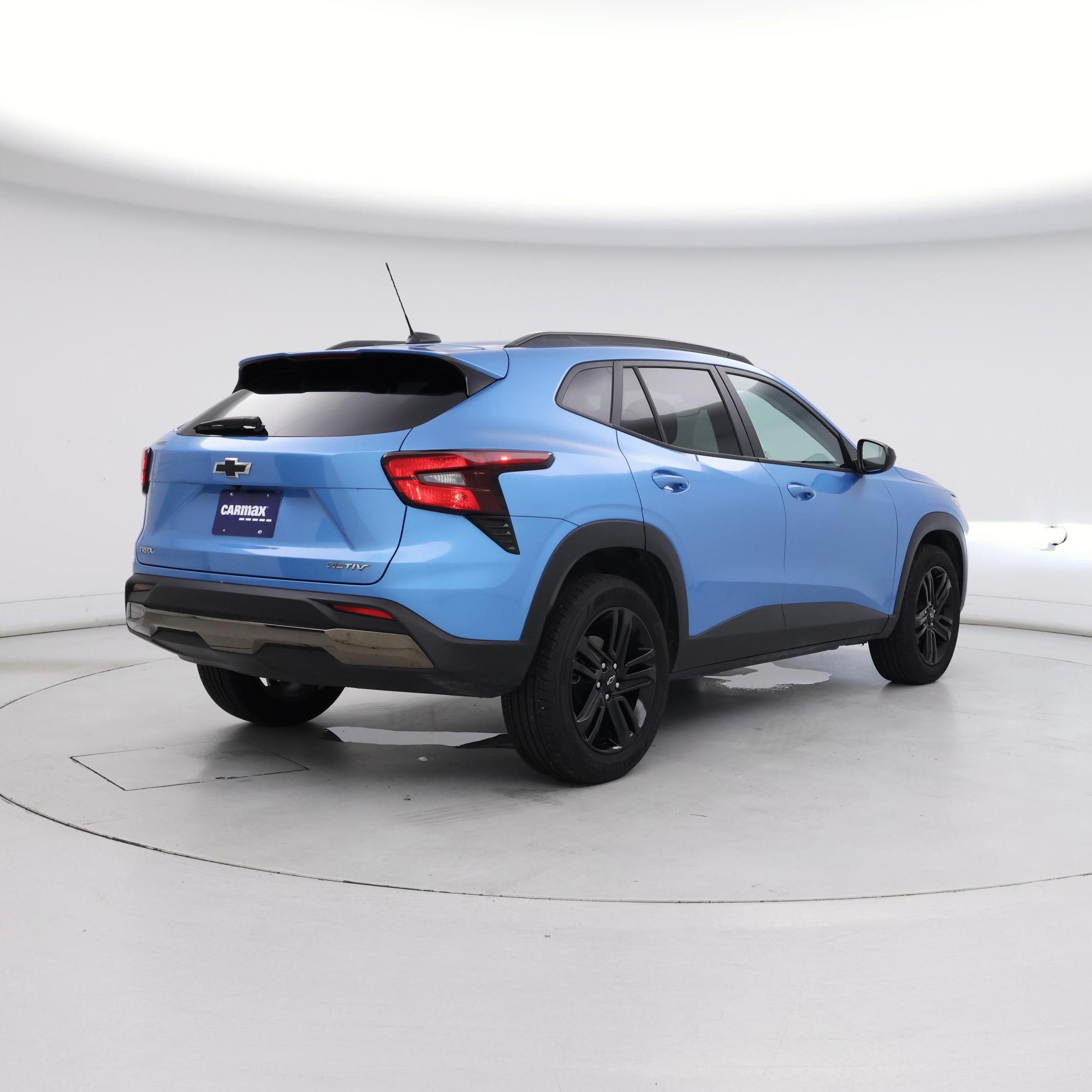 Thumbnail: 2025 Chevrolet Trax - 8