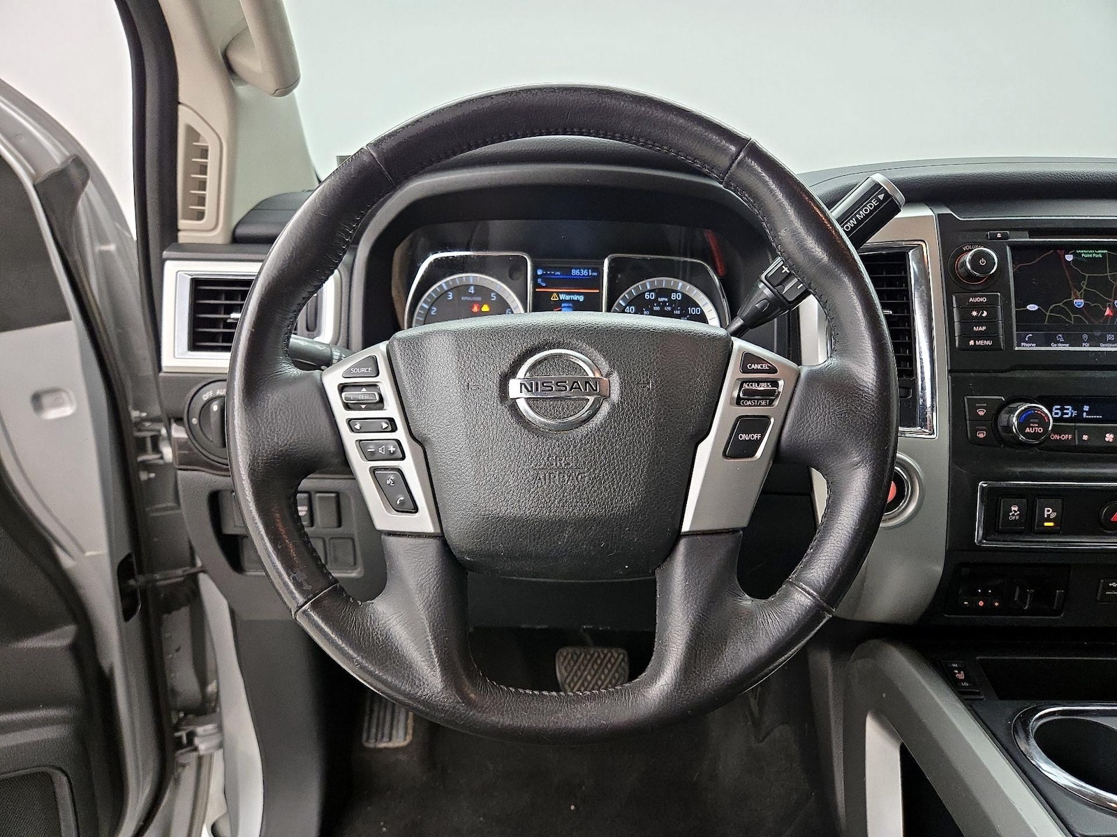 2019 Nissan Titan SV - Photo 11