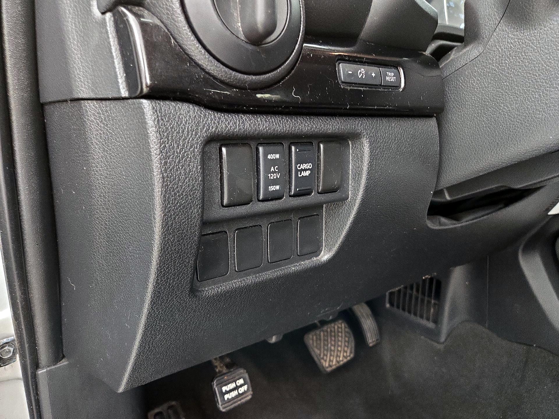 Thumbnail: 2019 Nissan Titan - 13