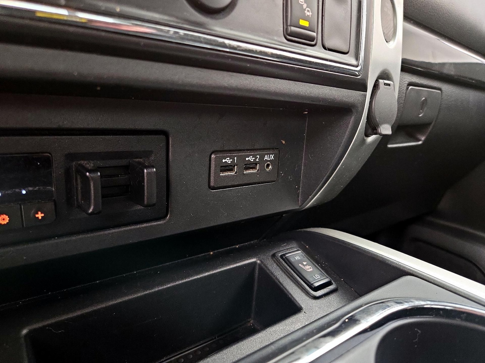 2019 Nissan Titan SV - Photo 20