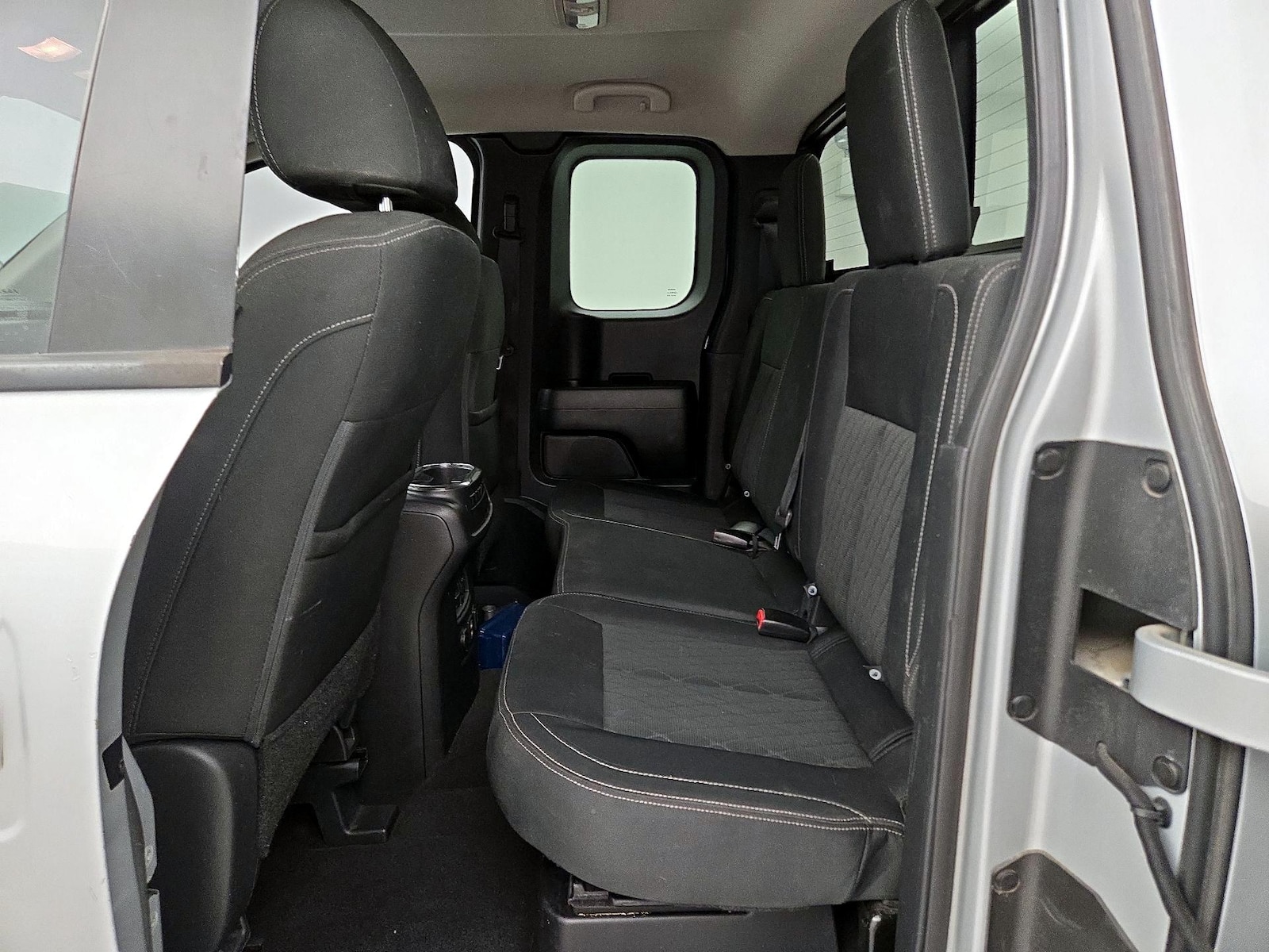 2019 Nissan Titan SV - Photo 21