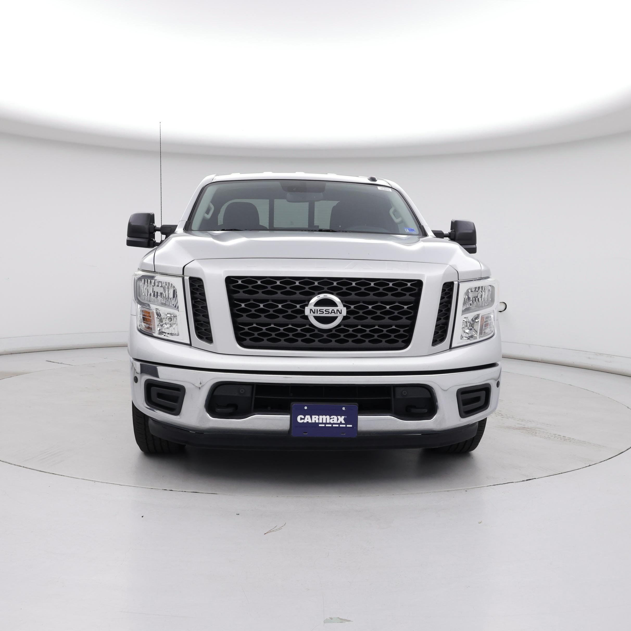 Thumbnail: 2019 Nissan Titan - 5