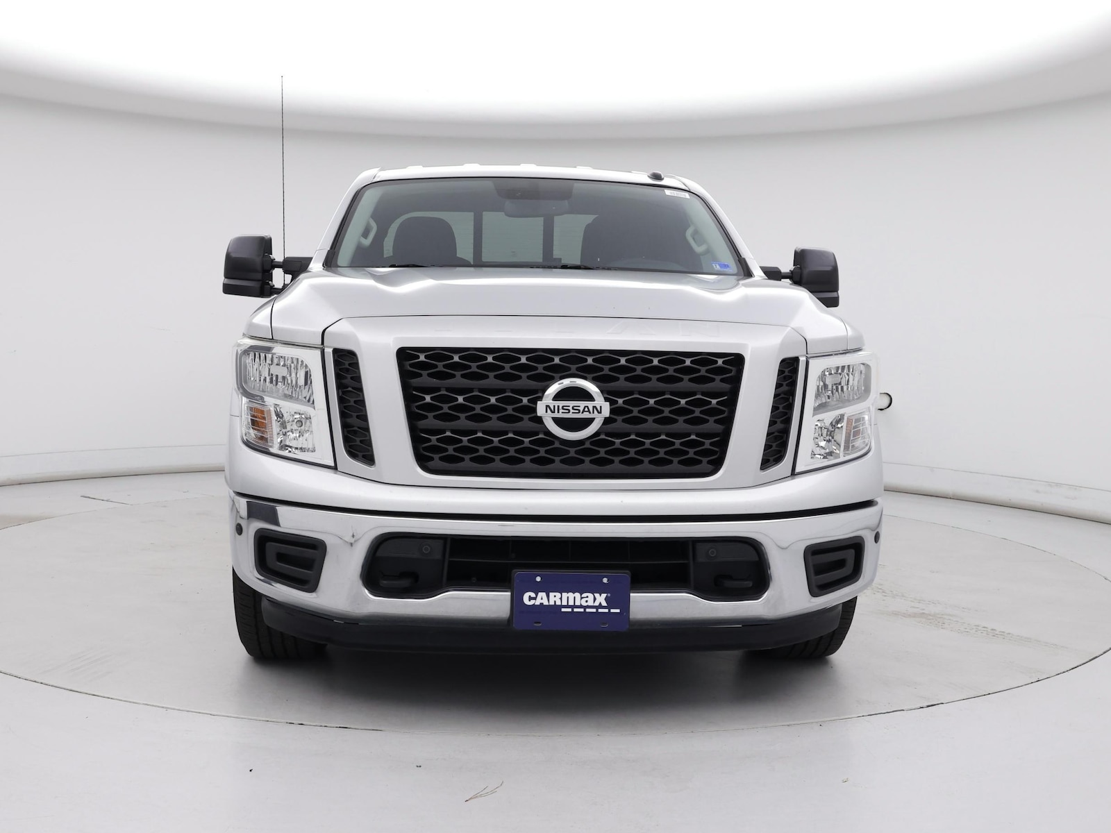 2019 Nissan Titan SV - Photo 6