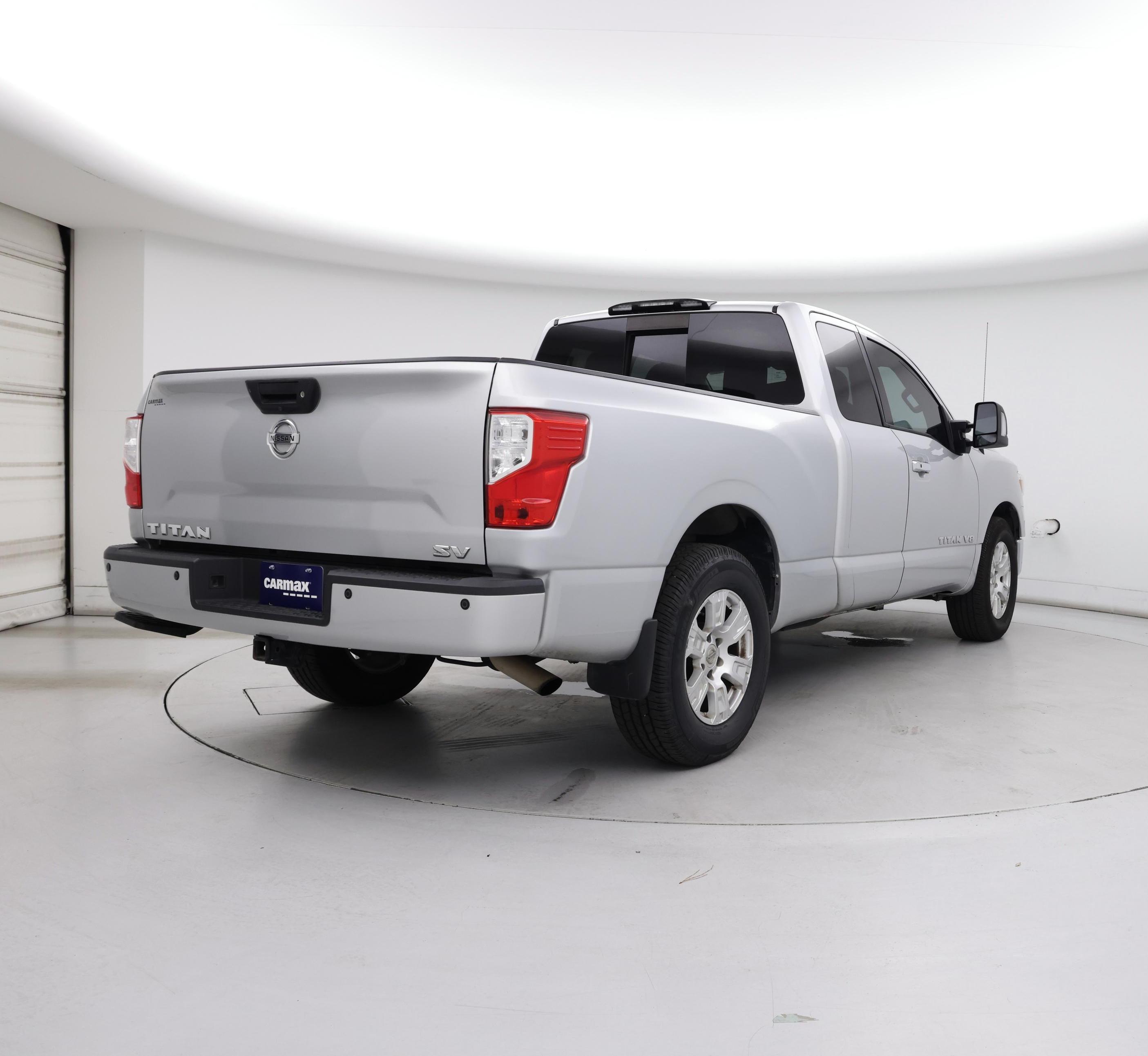 Thumbnail: 2019 Nissan Titan - 8