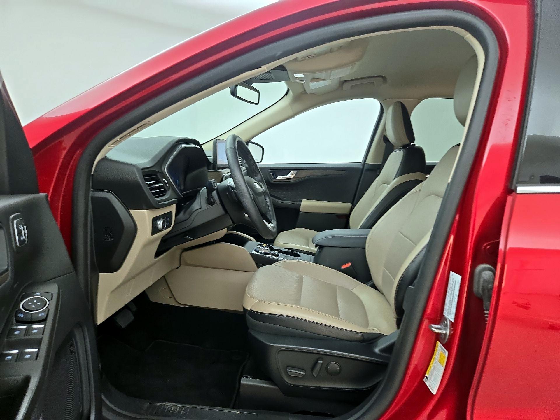 Thumbnail: 2020 Ford Escape - 11