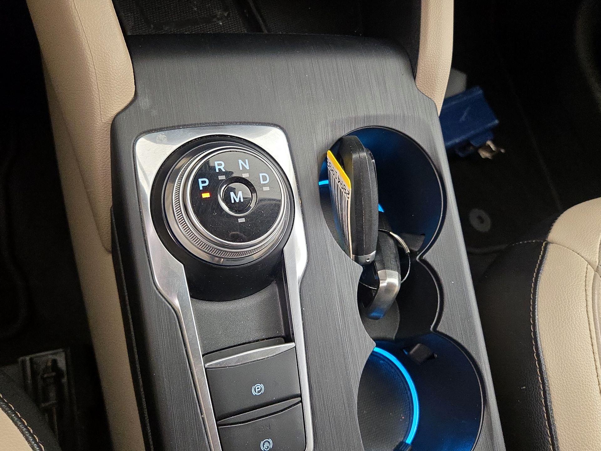 Thumbnail: 2020 Ford Escape - 18