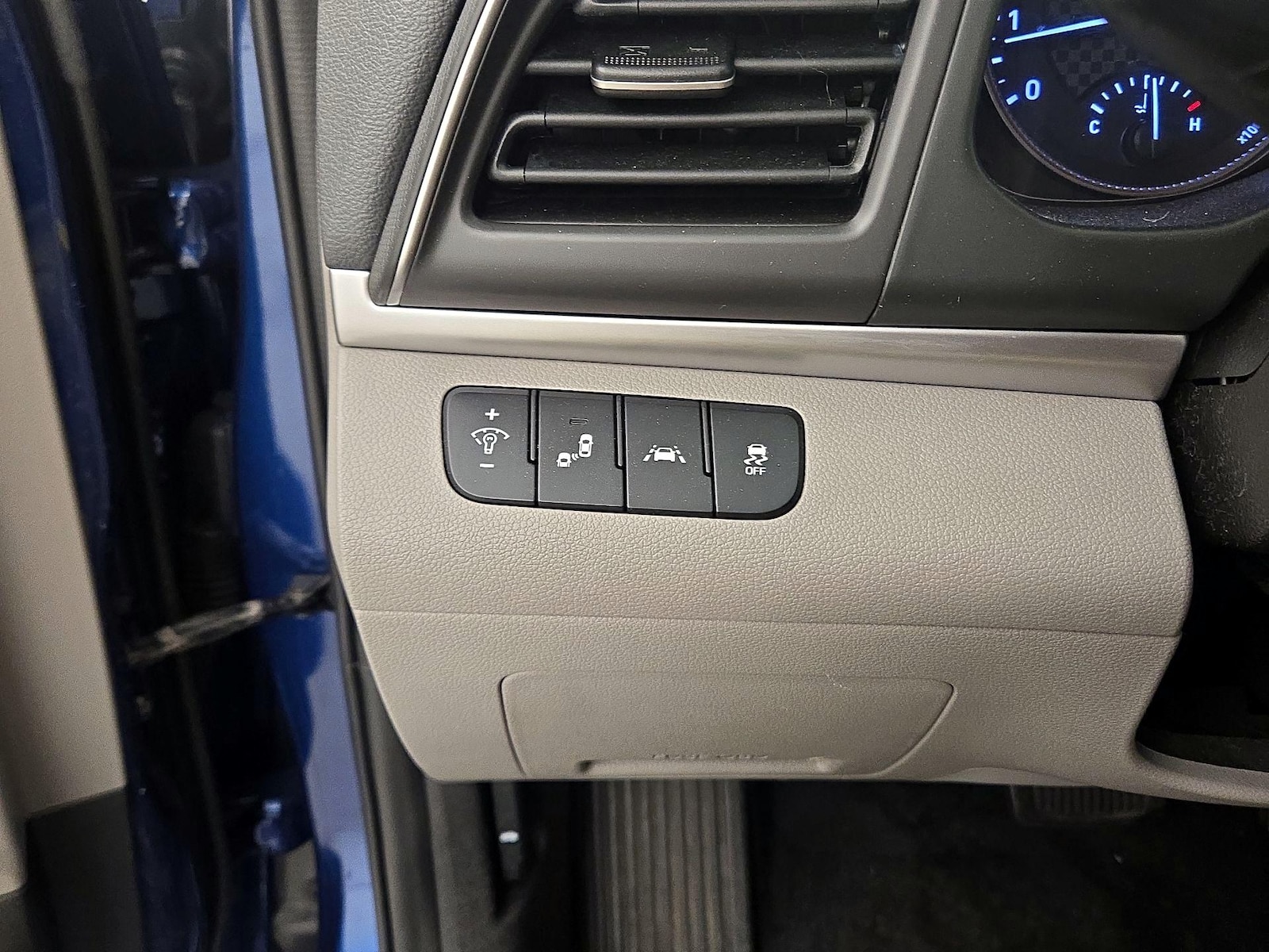 2019 Hyundai Elantra SEL - Photo 14