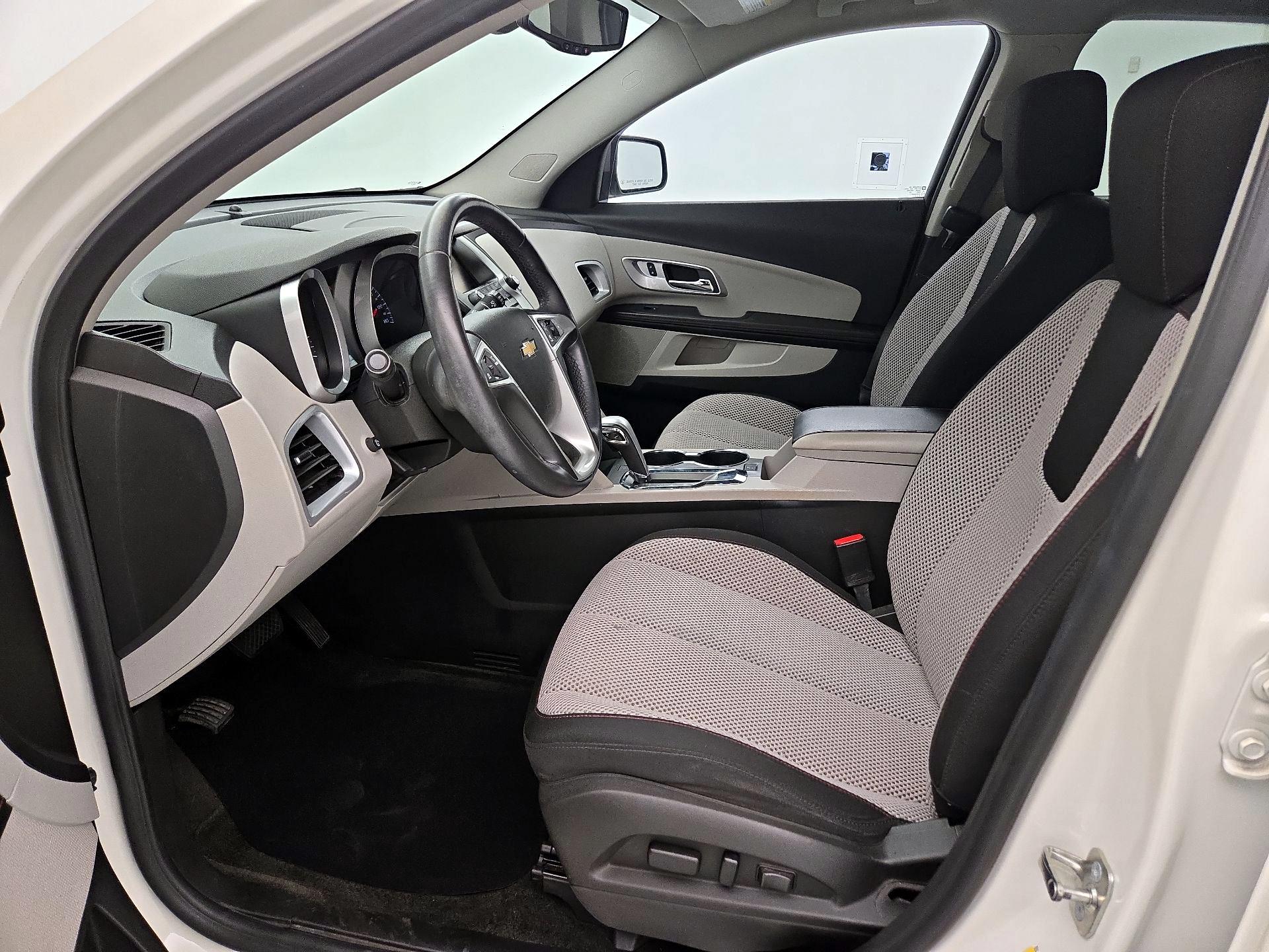 Thumbnail: 2015 Chevrolet Equinox - 11
