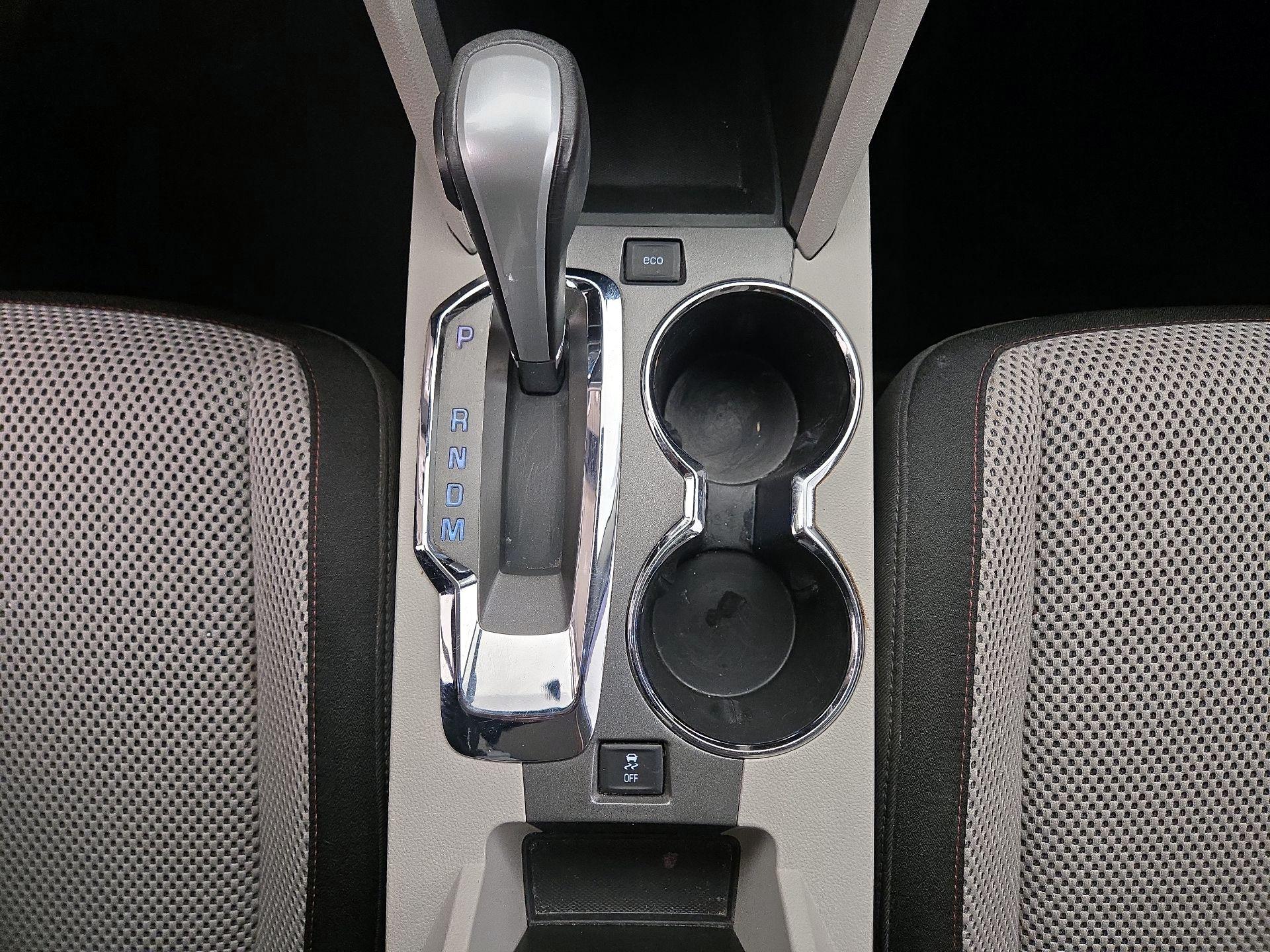 Thumbnail: 2015 Chevrolet Equinox - 17