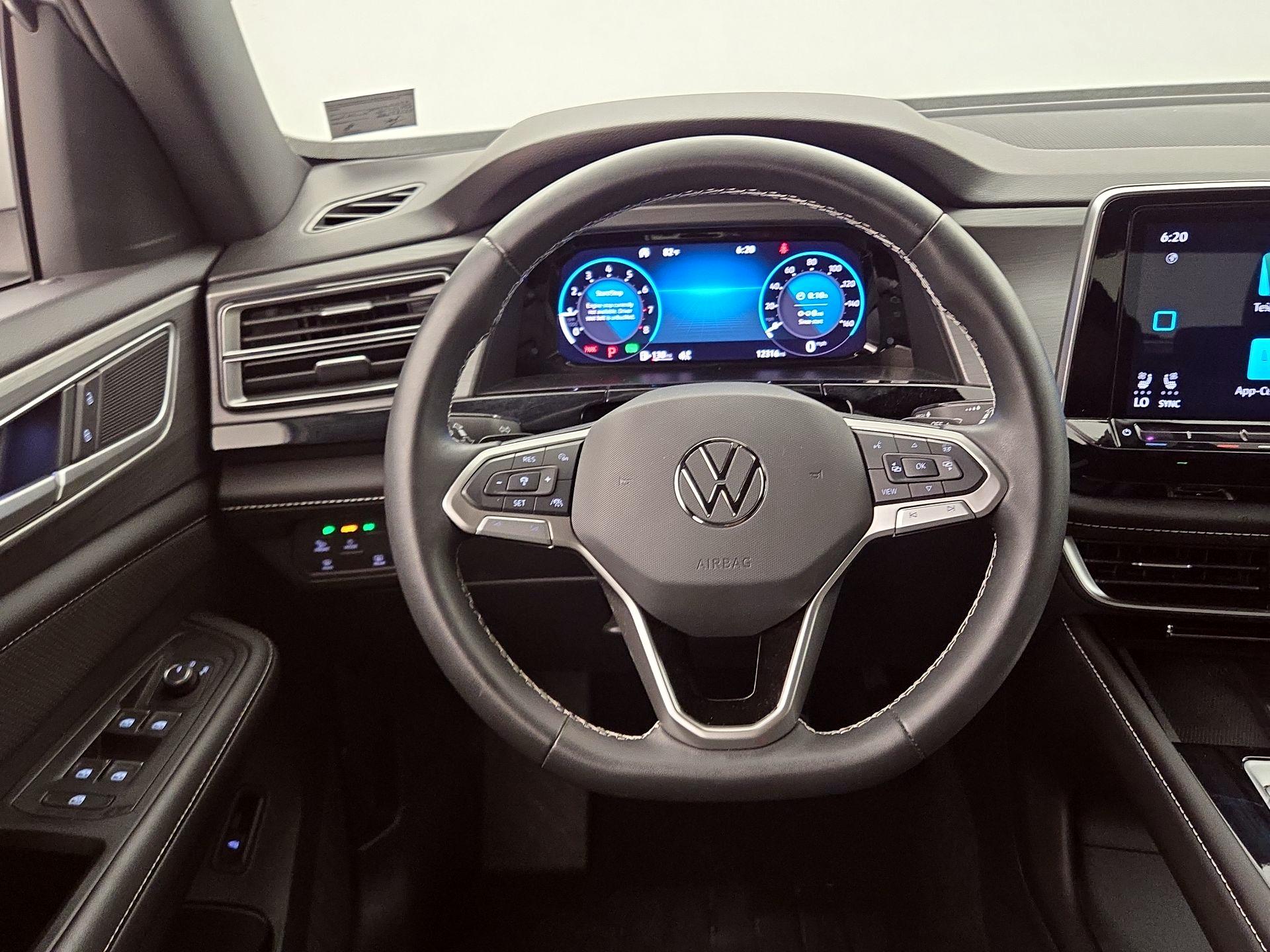 Thumbnail: 2024 Volkswagen Atlas - 10