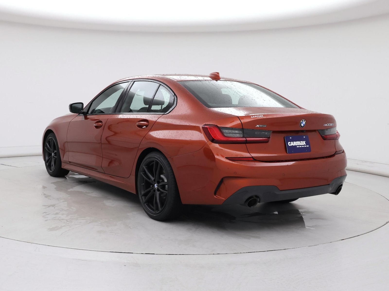 2021 BMW 3 Series 330i - Photo 3