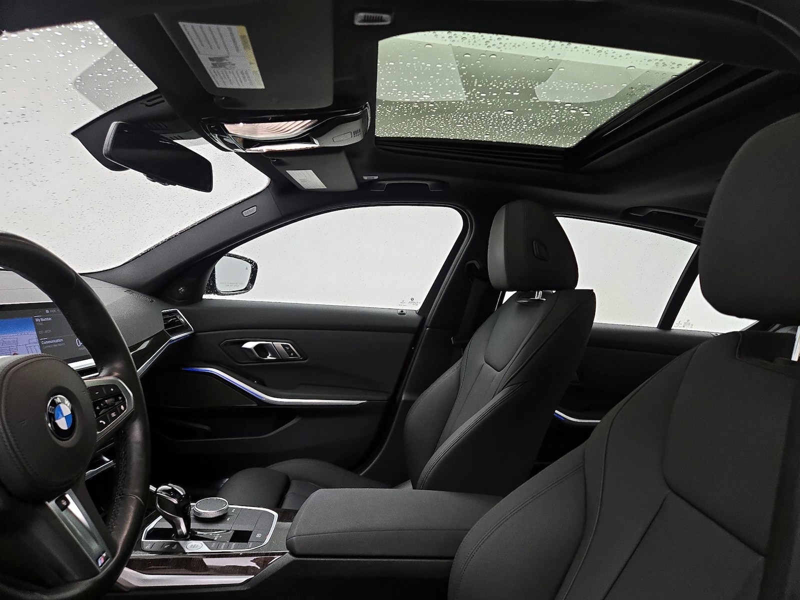 2021 BMW 3 Series 330i - Photo 21