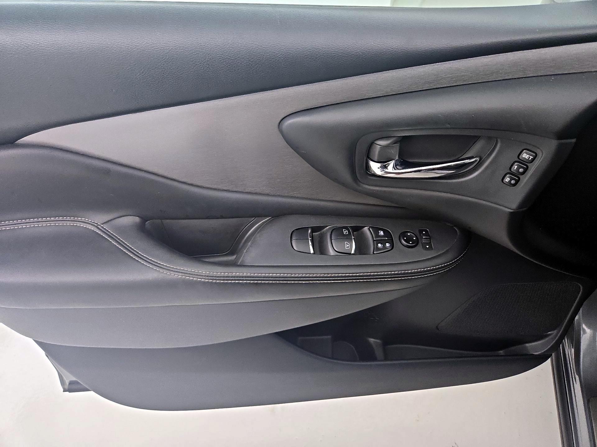 Thumbnail: 2020 Nissan Murano - 12