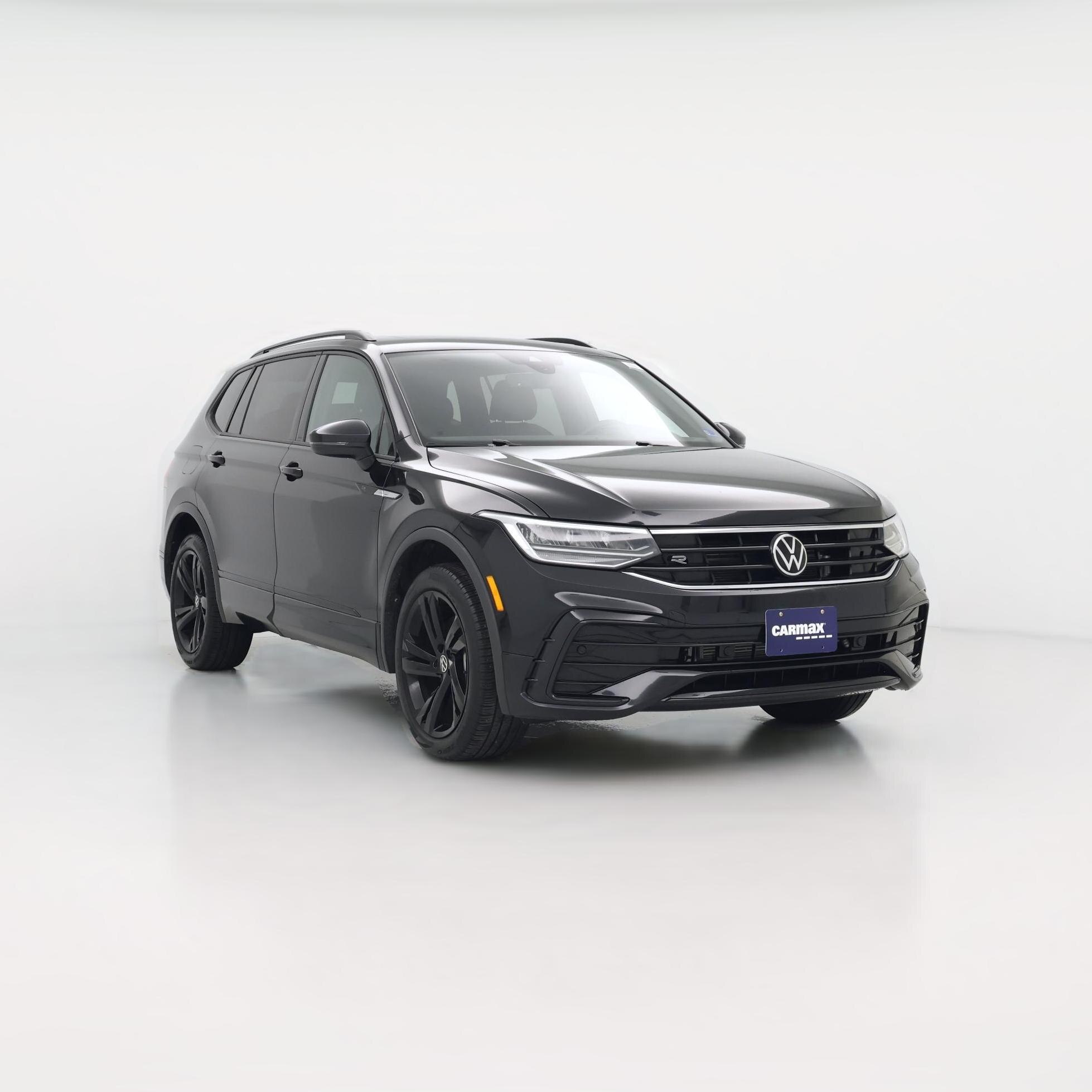 Thumbnail: 2023 Volkswagen Tiguan - 1