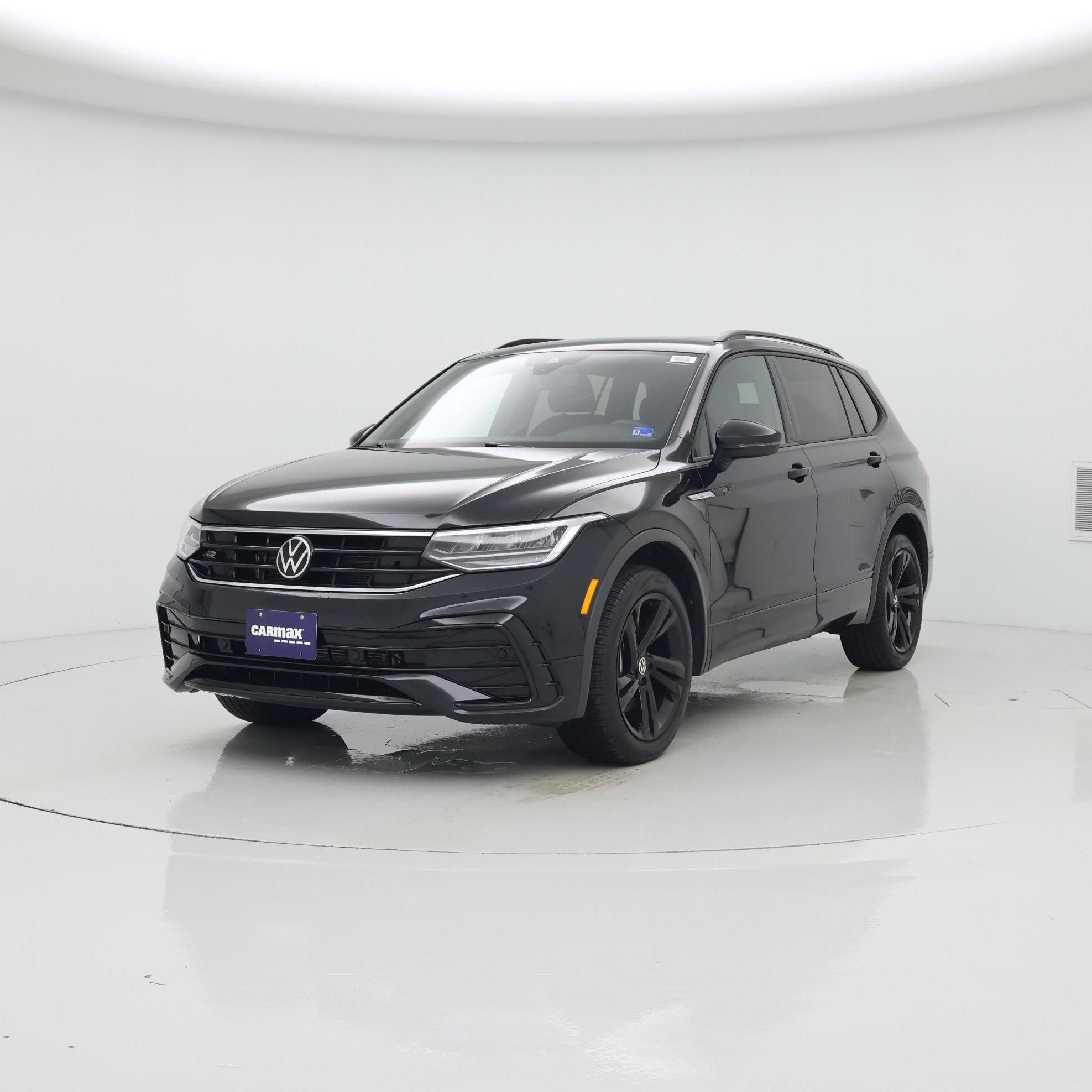 Thumbnail: 2023 Volkswagen Tiguan - 4