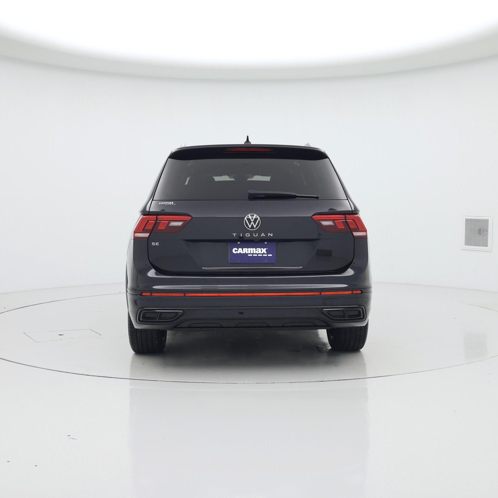 Thumbnail: 2023 Volkswagen Tiguan - 6