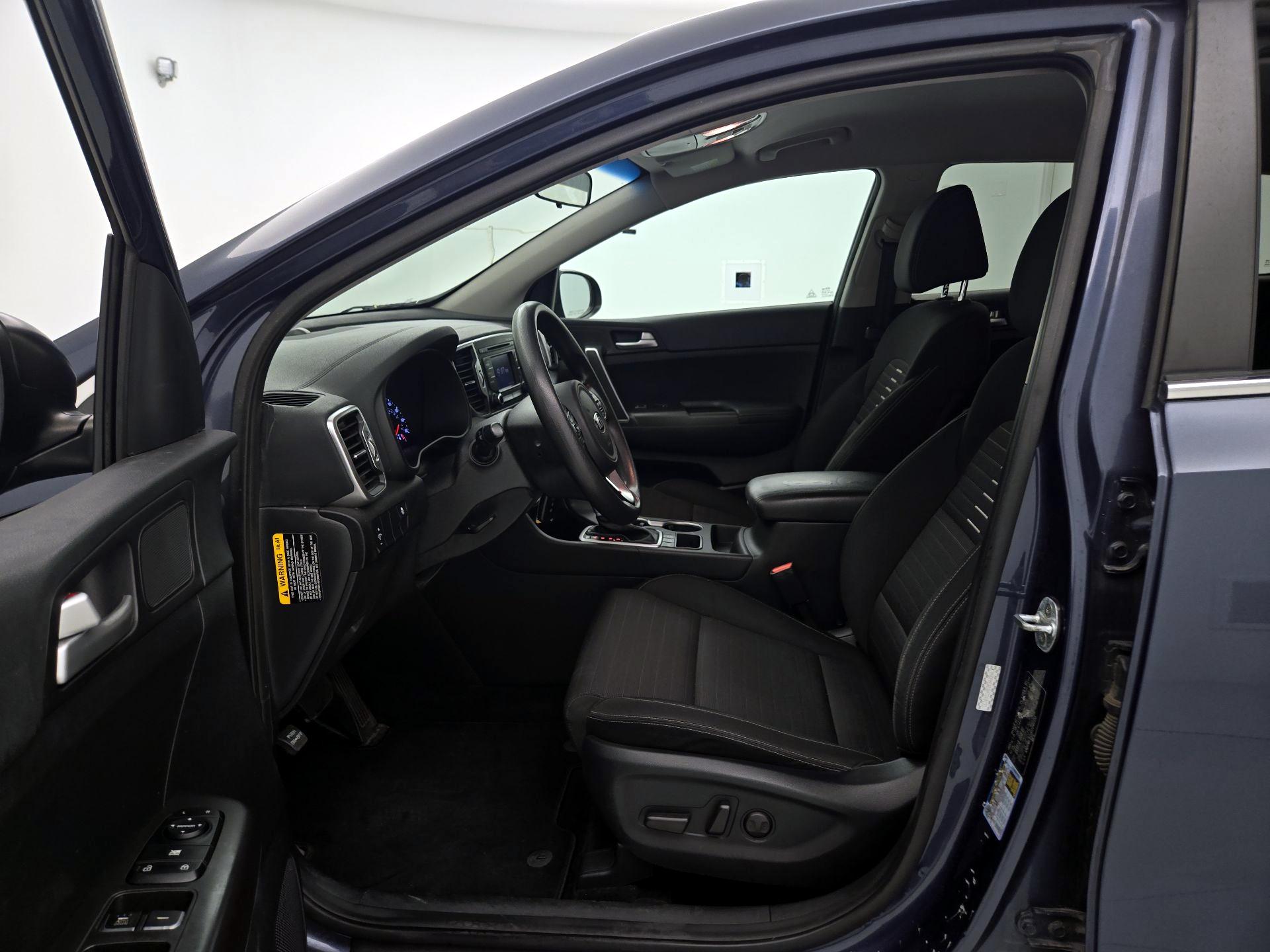 Thumbnail: 2017 Kia Sportage - 11