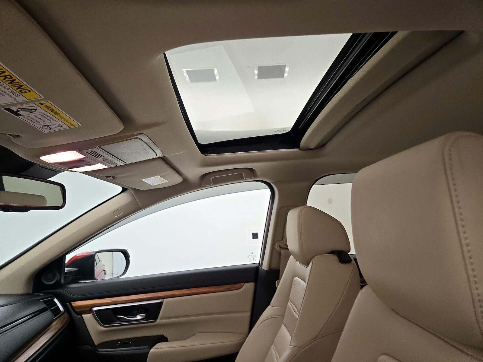 Sunroof(s) & Overhead Airbags