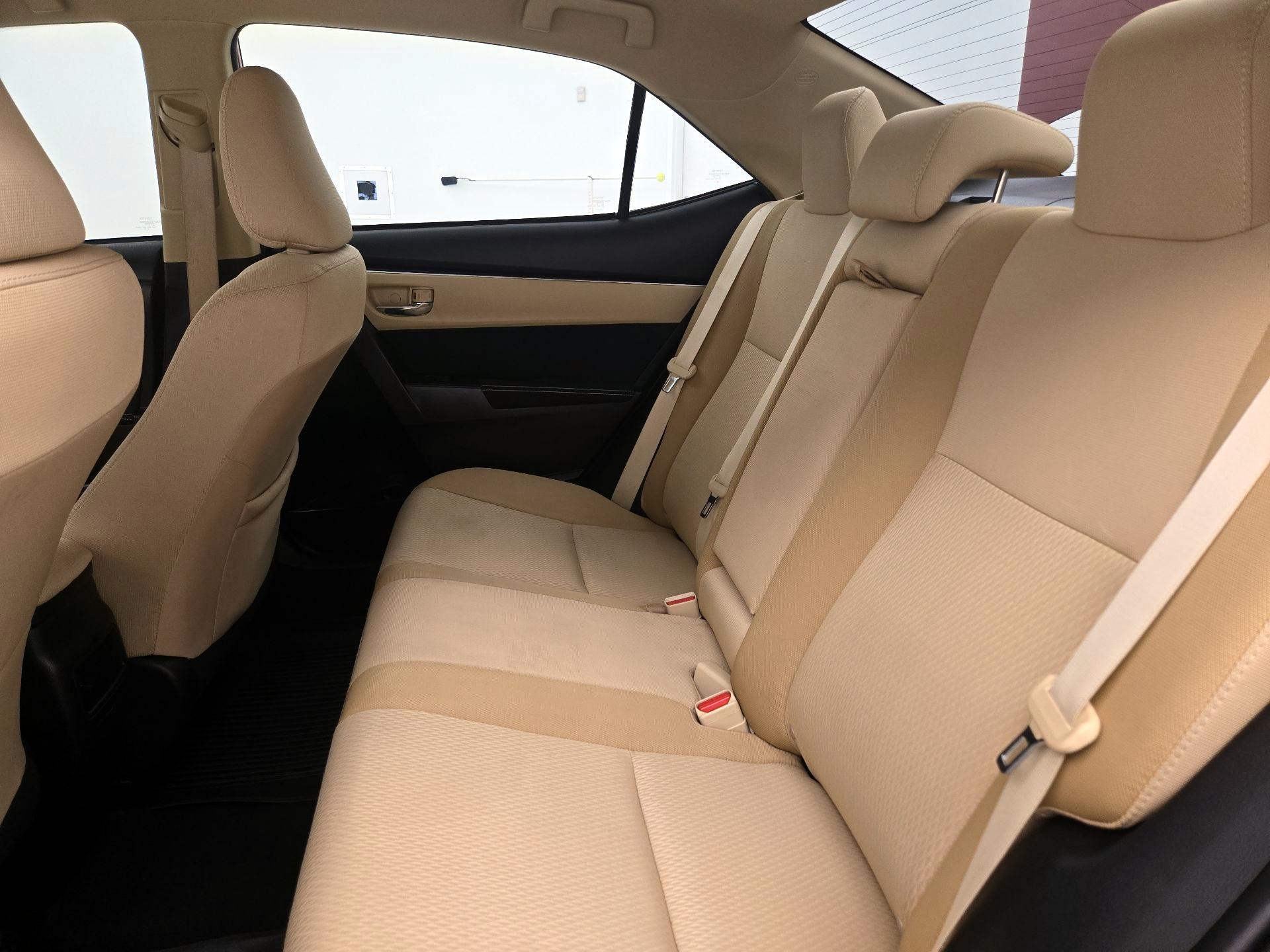Thumbnail: 2018 Toyota Corolla - 19