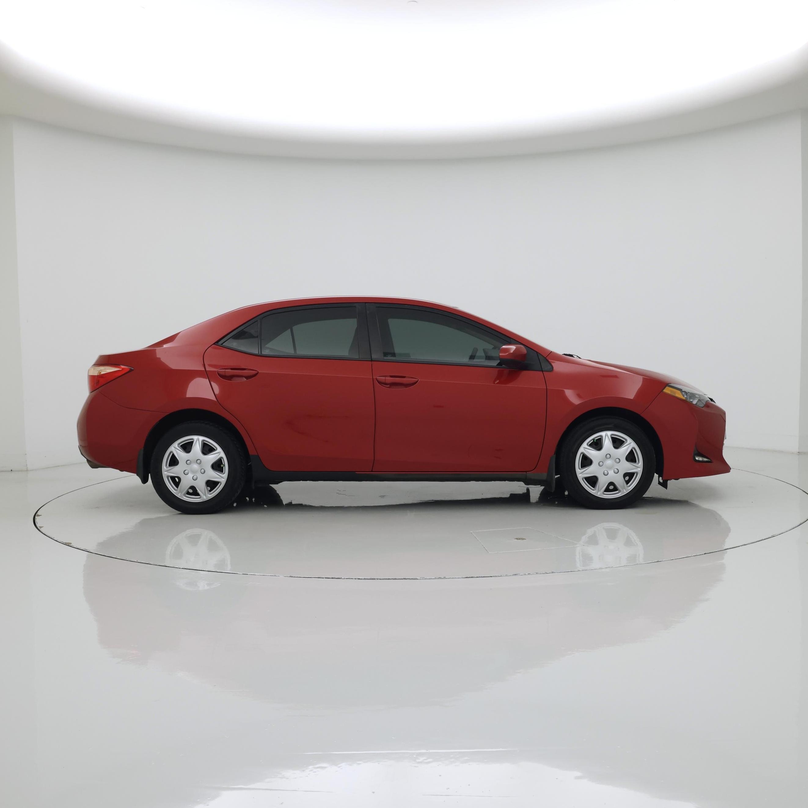 Thumbnail: 2018 Toyota Corolla - 7