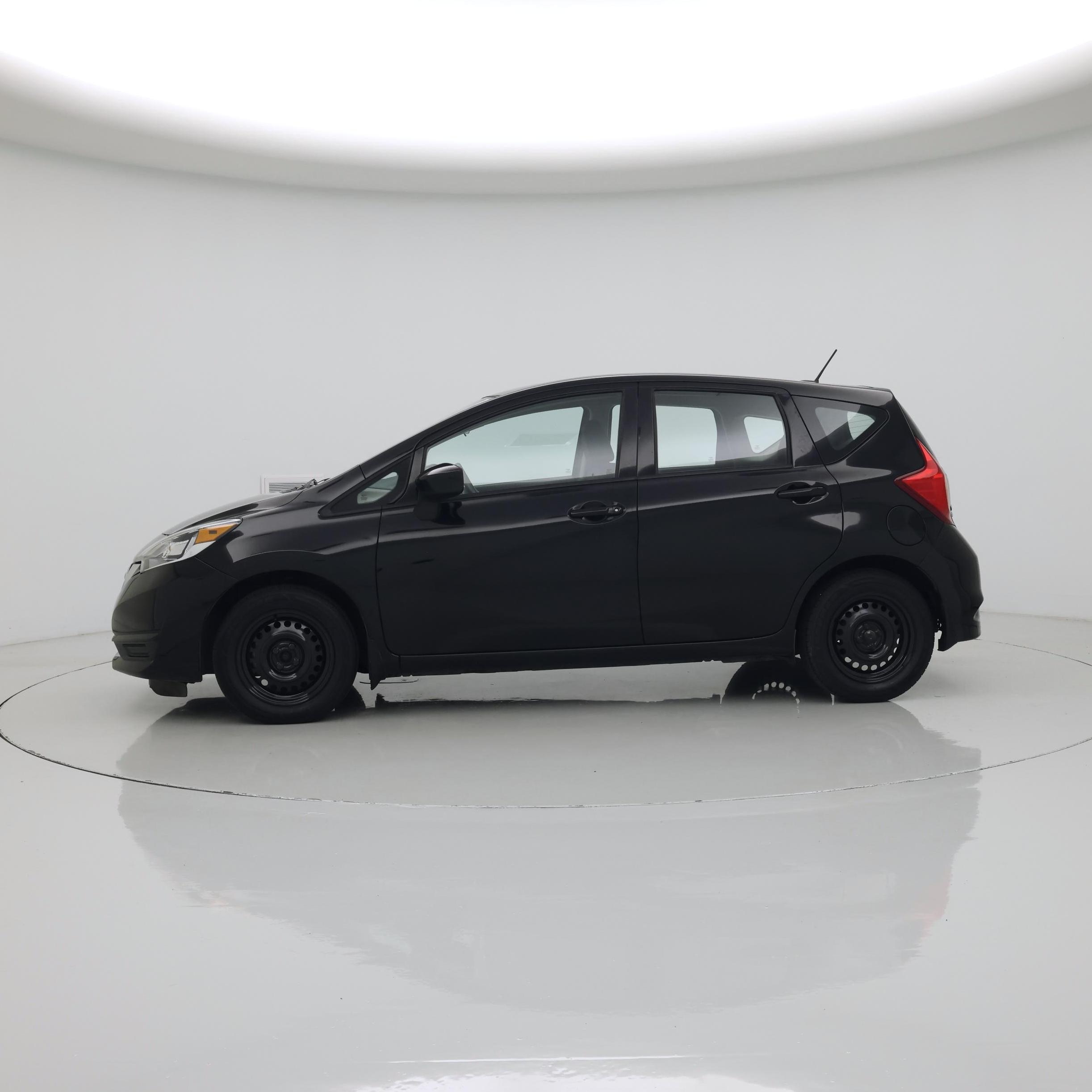 Thumbnail: 2018 Nissan Versa Note - 3