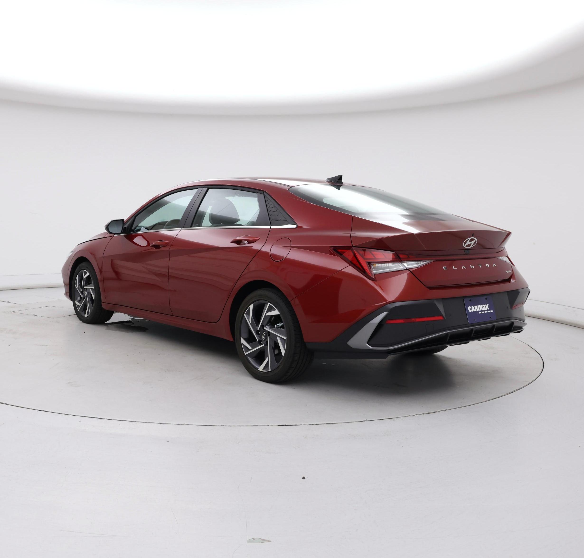 Thumbnail: 2024 Hyundai Elantra - 2