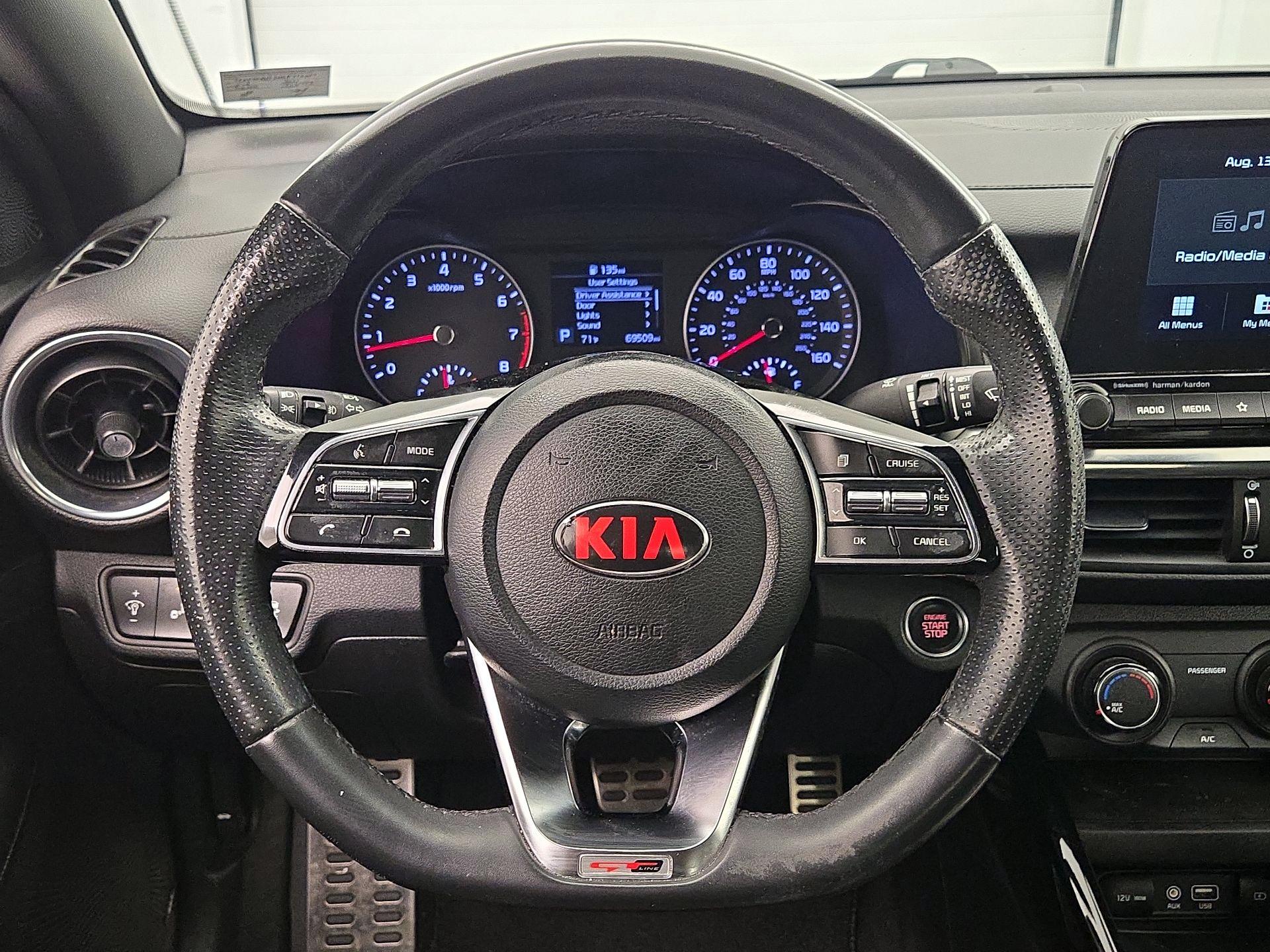 Thumbnail: 2021 Kia Forte - 10