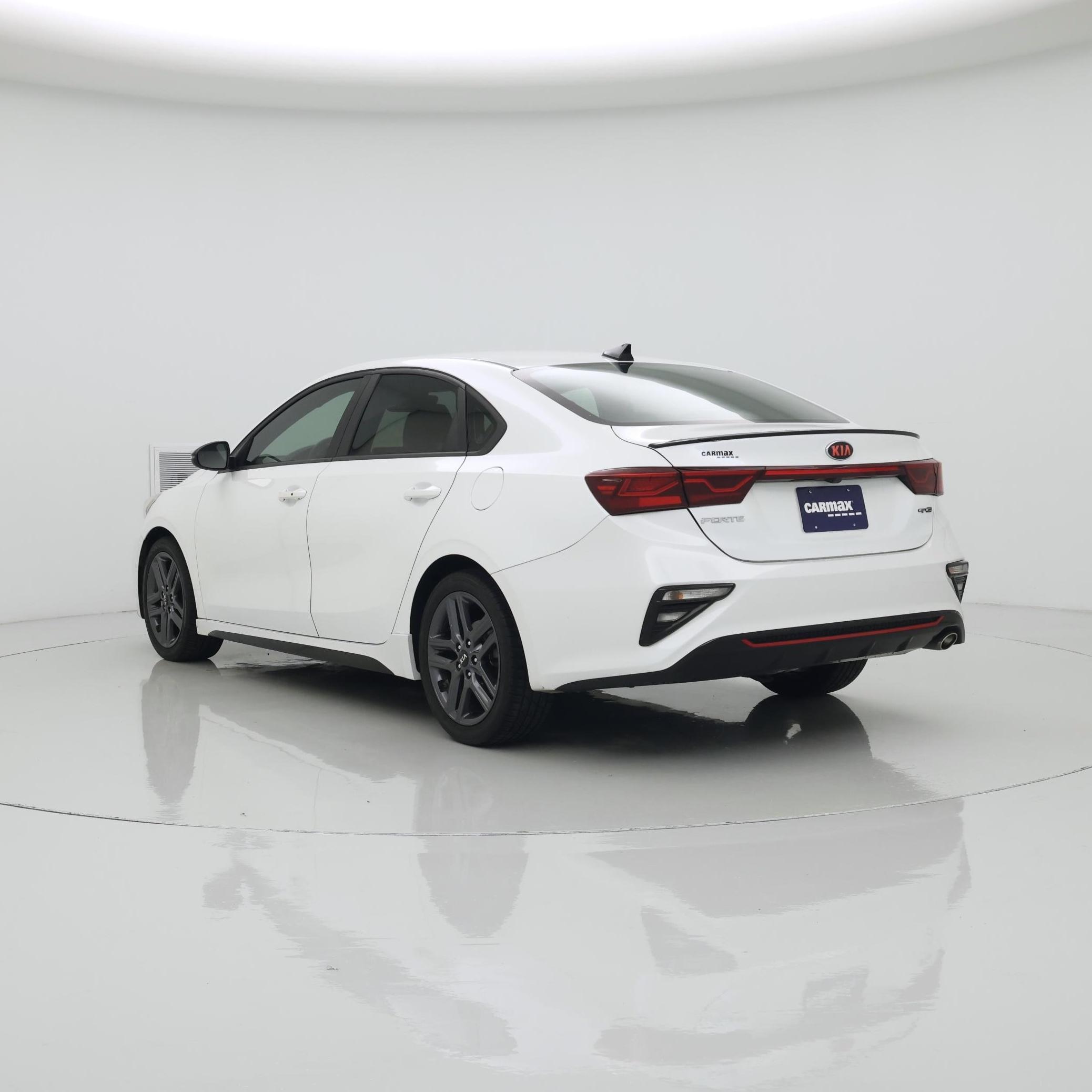 Thumbnail: 2021 Kia Forte - 2