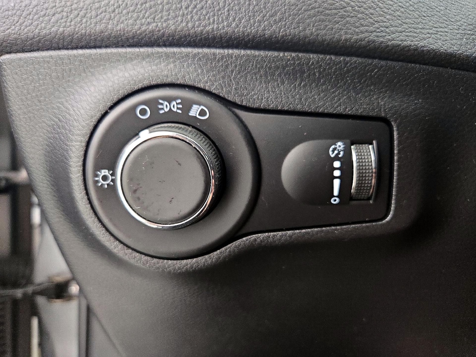 2021 Jeep Compass Sport - Photo 14