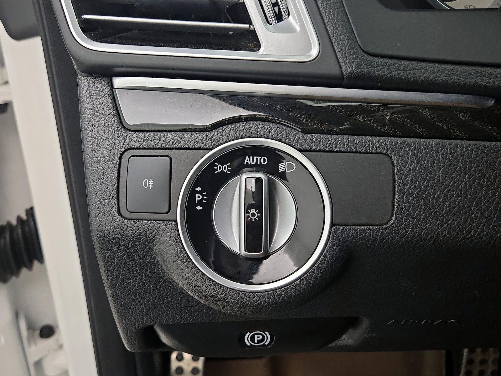 2016 Mercedes-Benz E-Class E550 - Photo 14