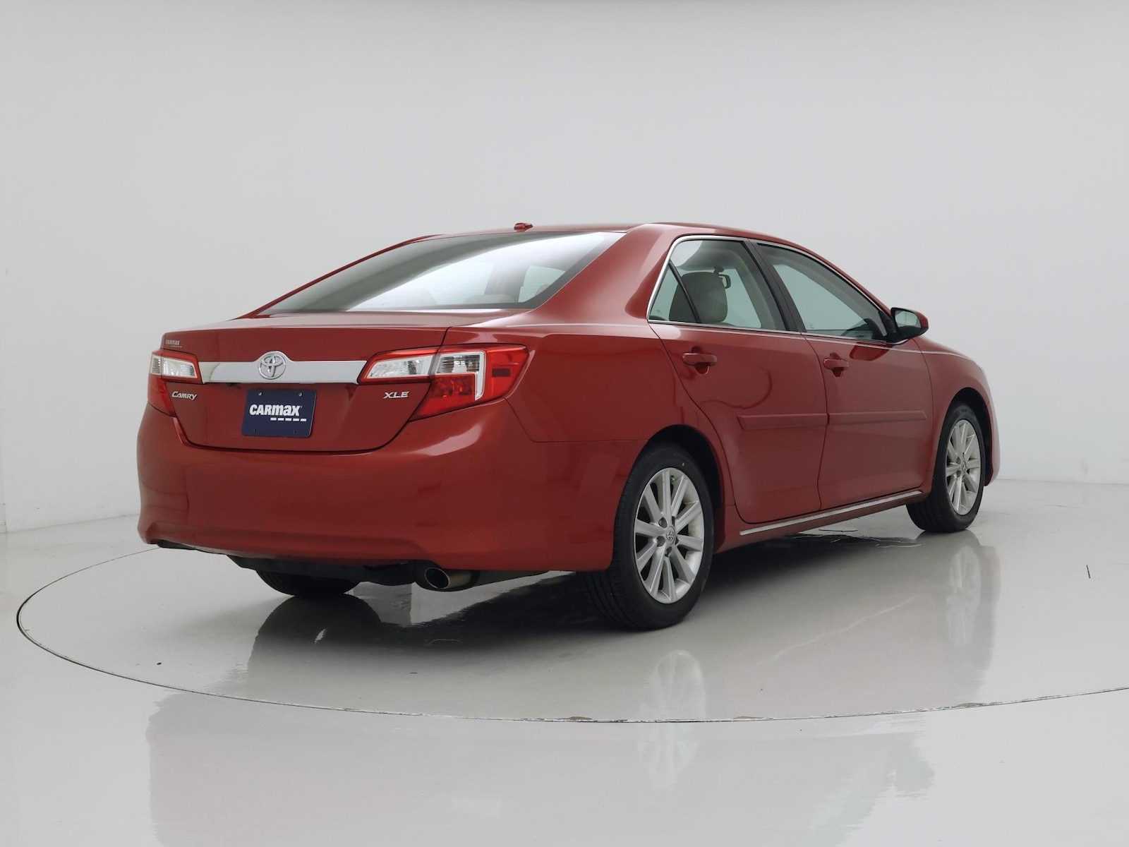 2014 Toyota Camry XLE - Photo 9