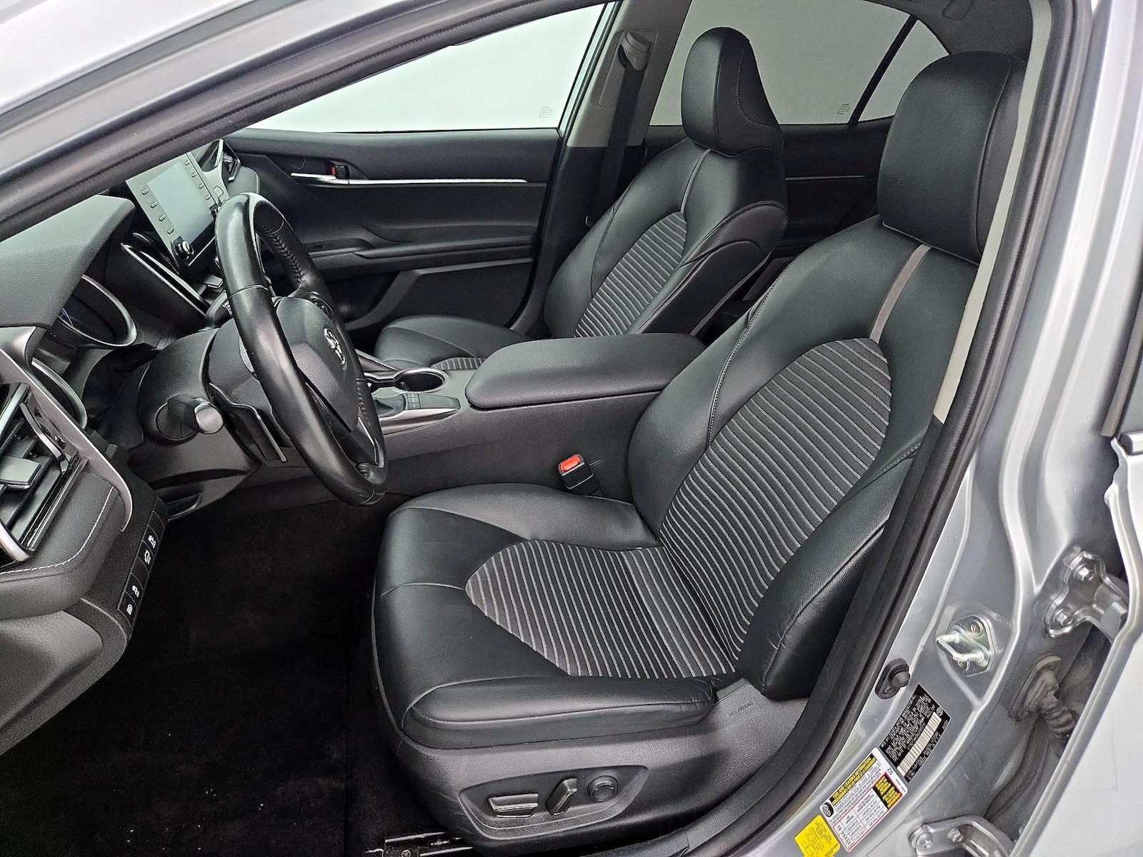 Power Seat(s) & Side Airbags