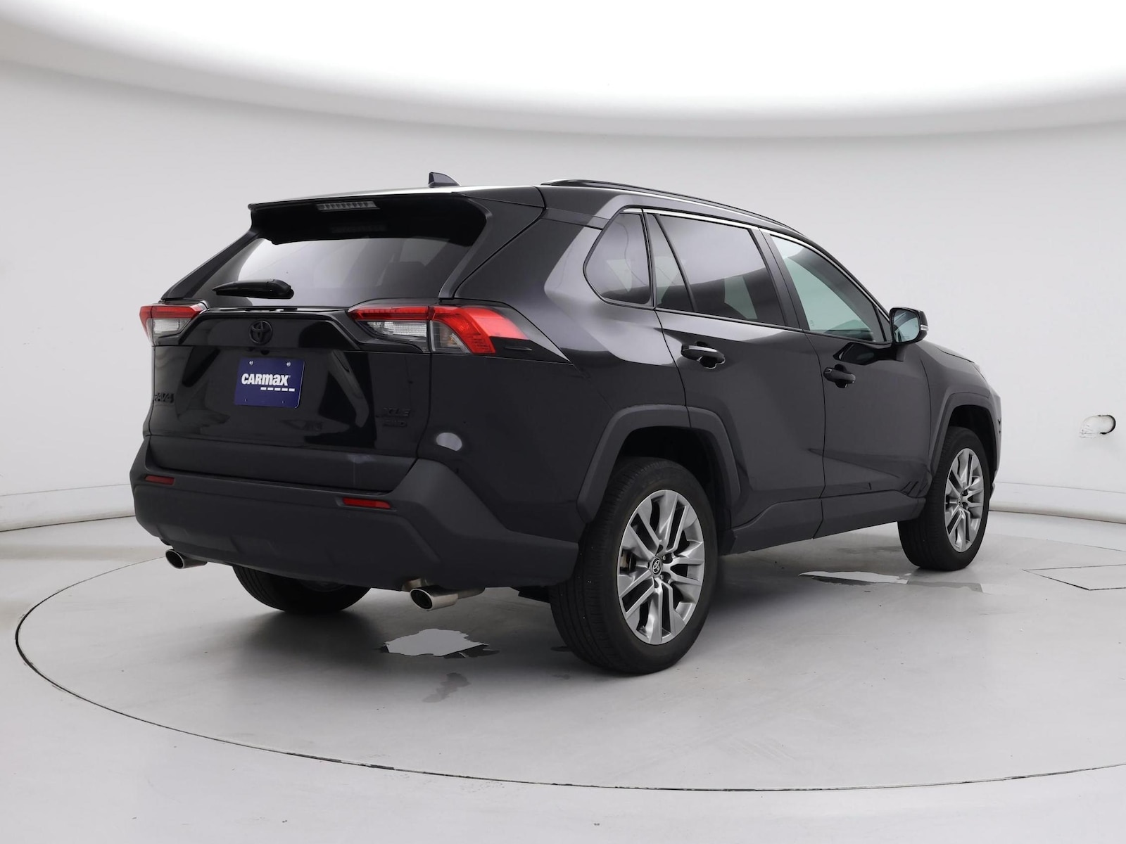 2023 Toyota RAV4 XLE Premium - Photo 9