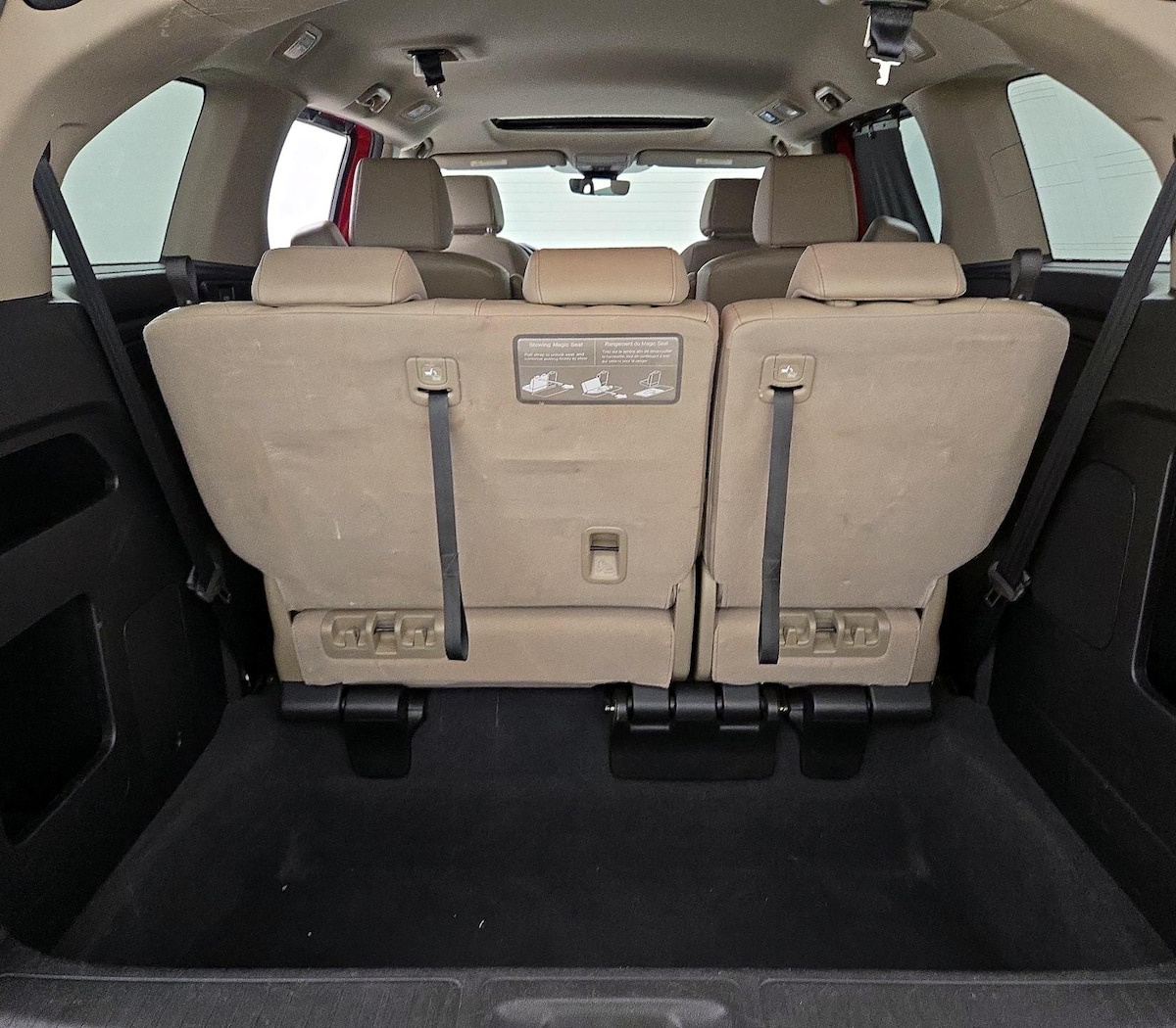 Trunk/Cargo (Seats Up)