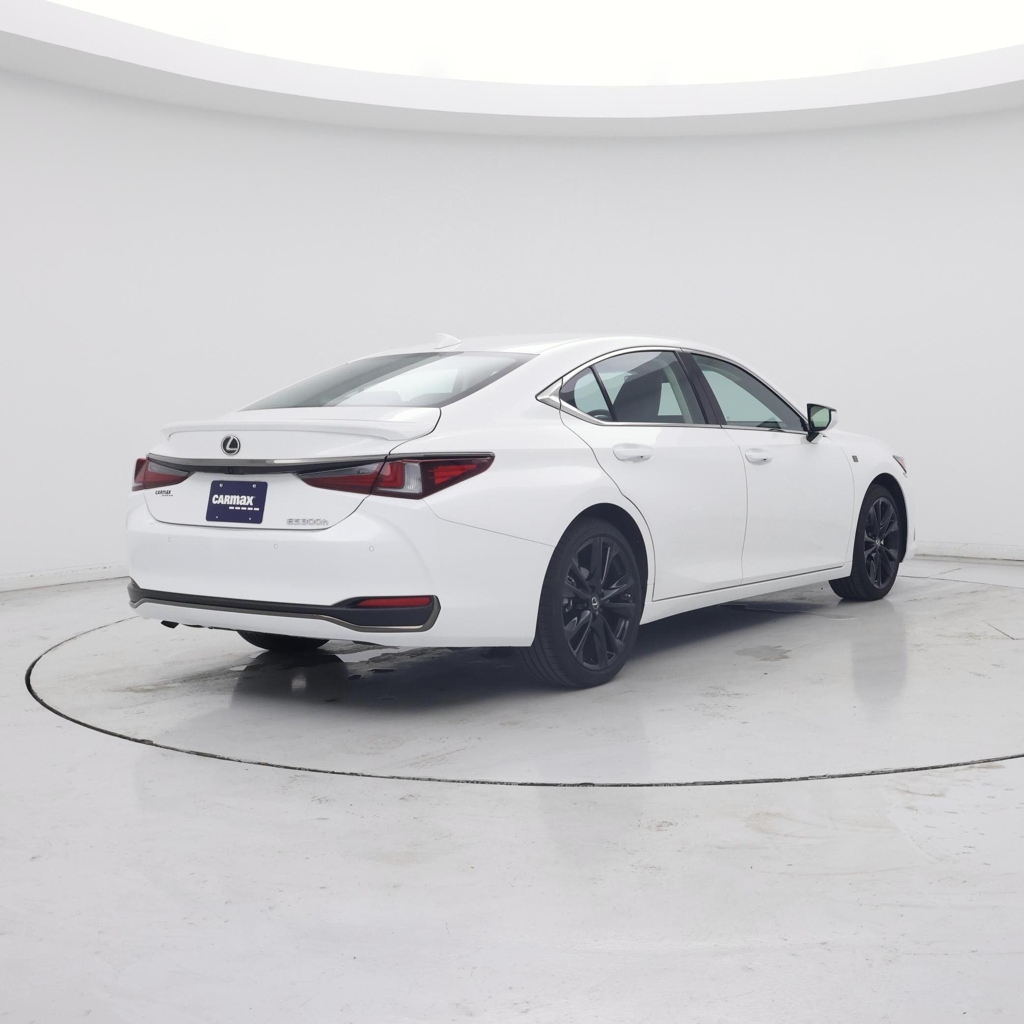 Thumbnail: 2025 Lexus ES - 8