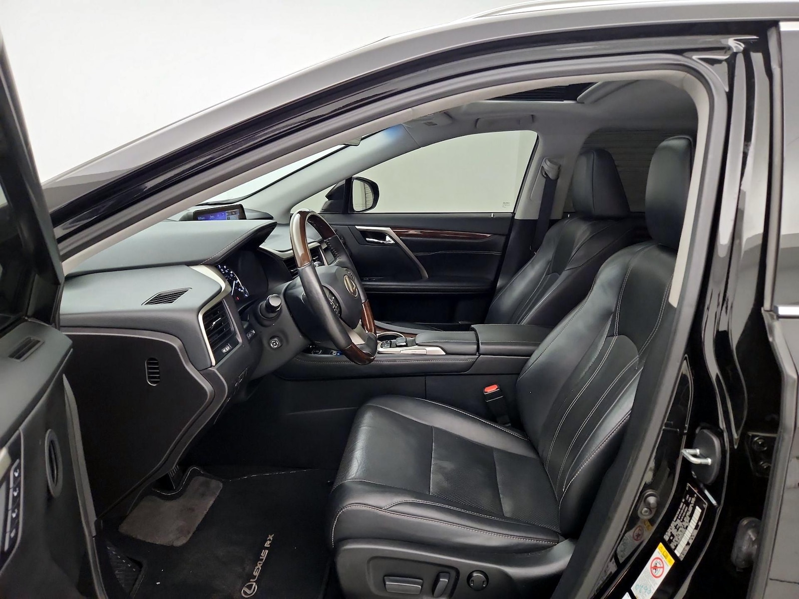 Power Seat(s) & Side Airbags