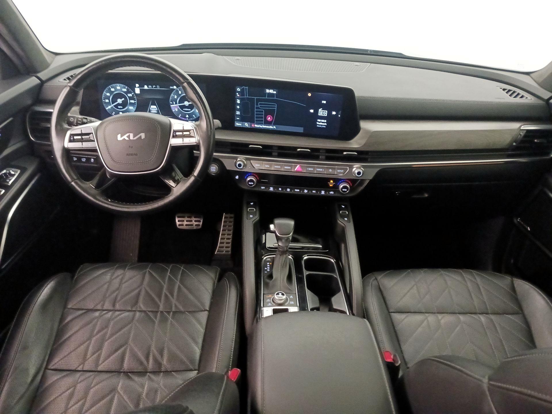 Thumbnail: 2023 Kia Telluride - 9