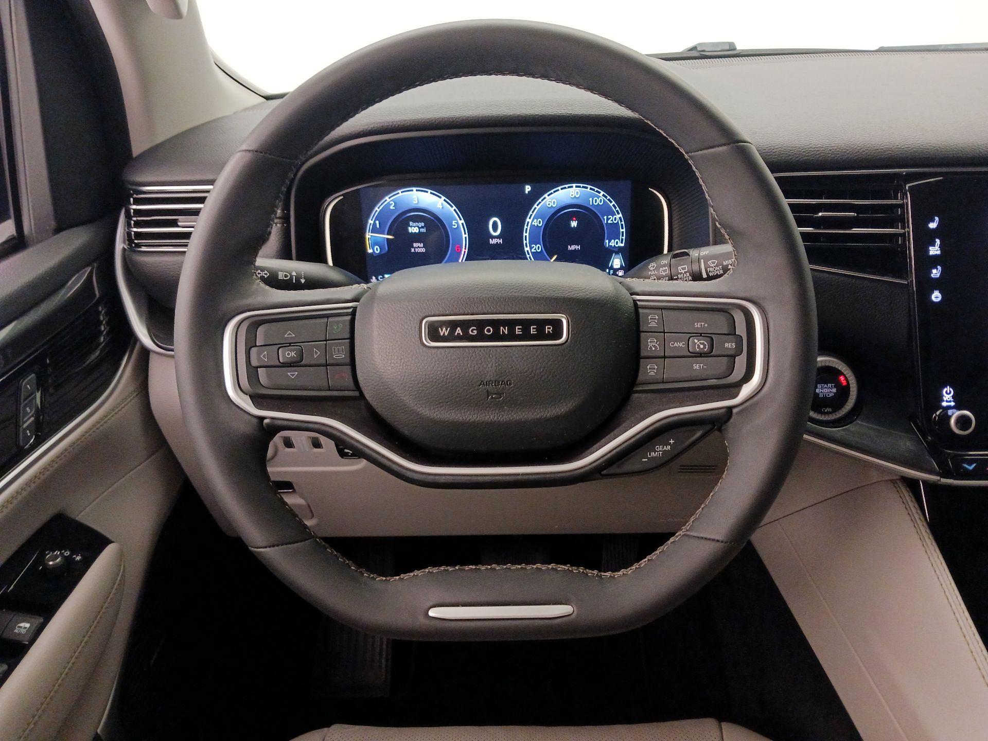 Thumbnail: 2023 Jeep Wagoneer - 10